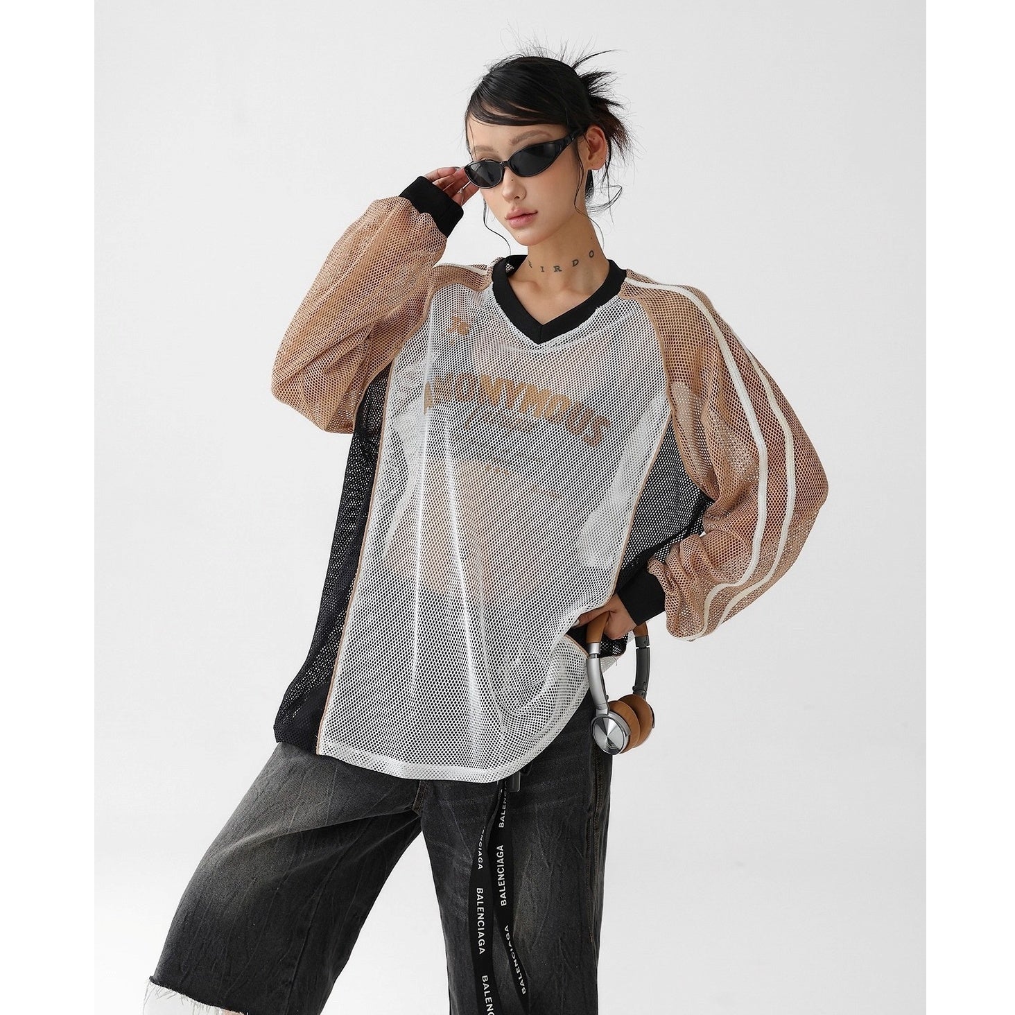 V-Neck Contrast Loose Mesh Long Sleeve T-Shirt AC7116