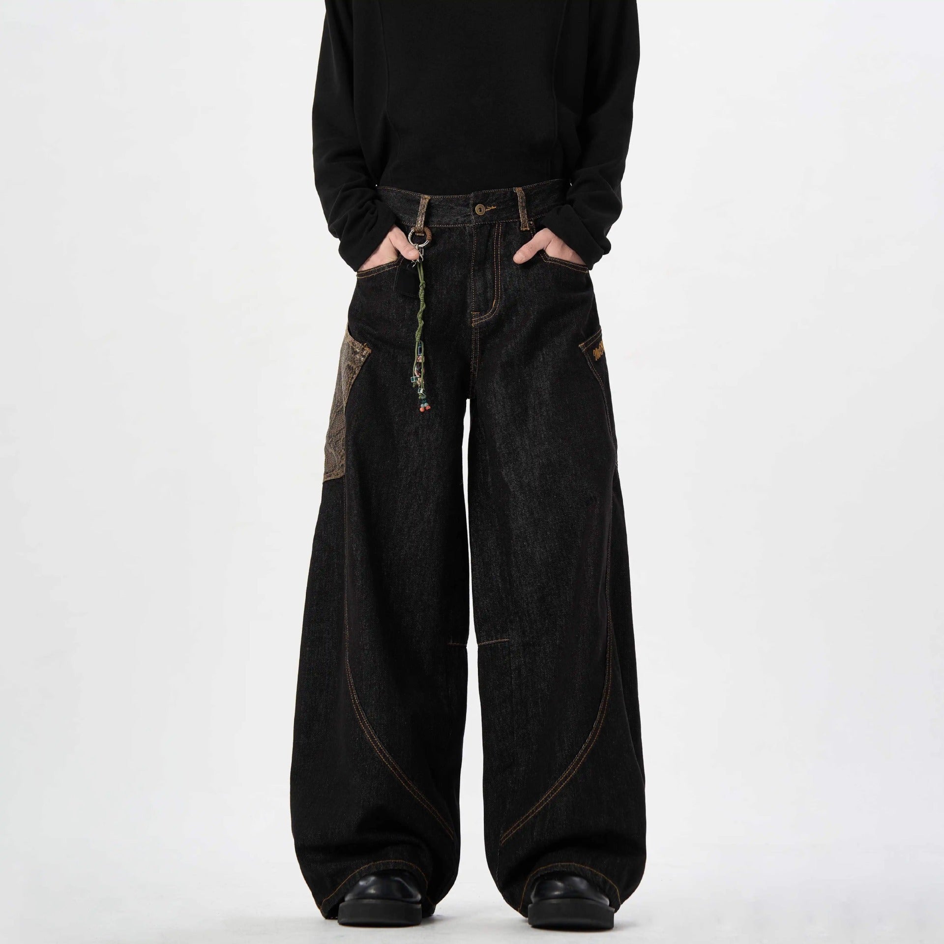 Python Pattern Big Pocket Curve Jeans MW10210
