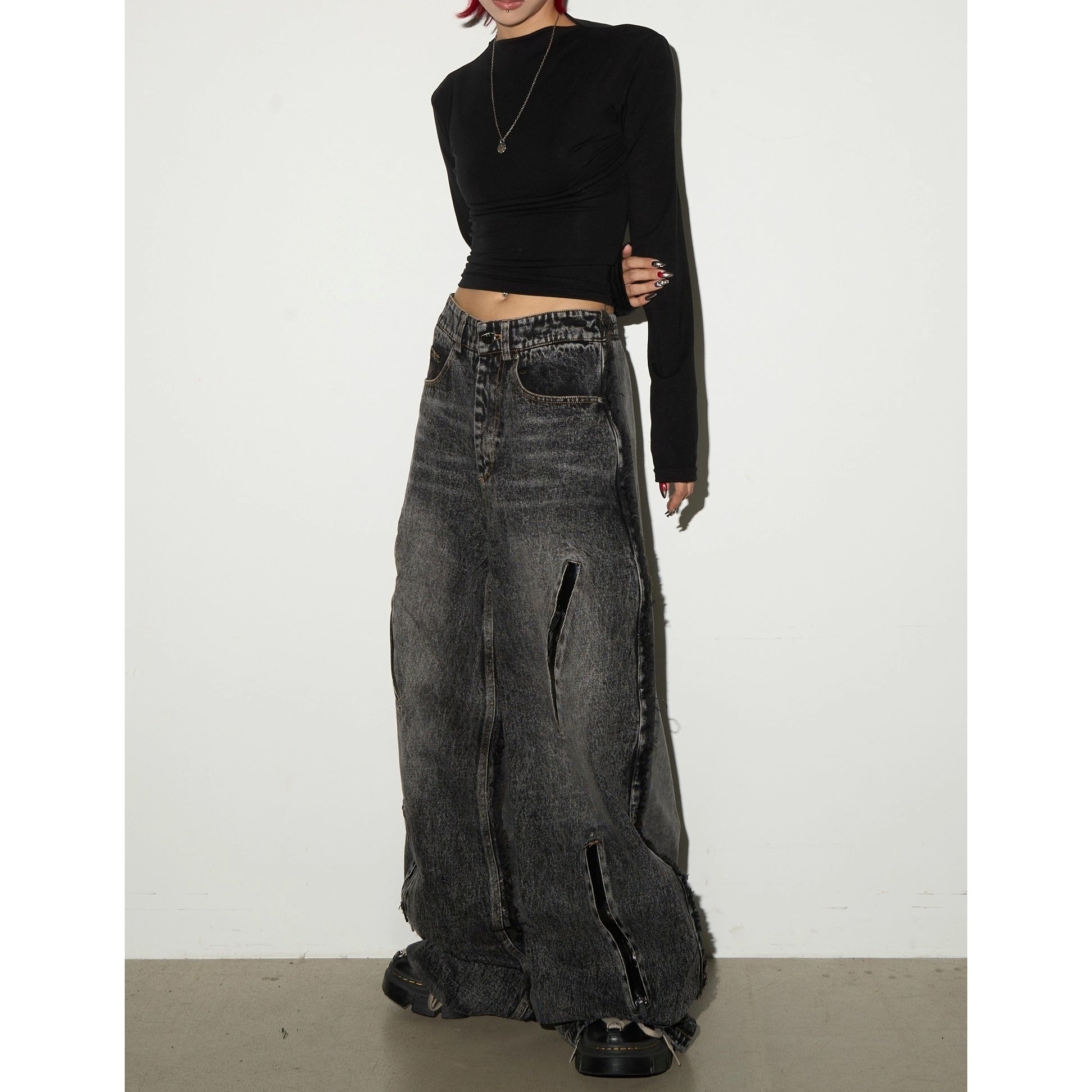 Raw Edge Zip Accent Wide Jeans MN9045