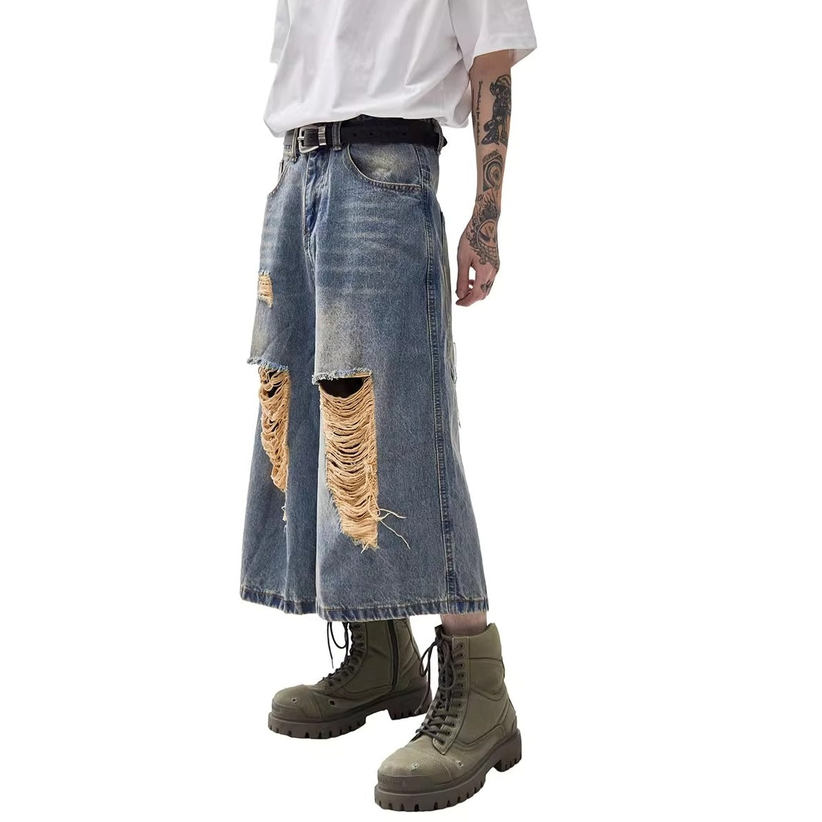 Ripped Holes Washed Denim Half Pants MW10217