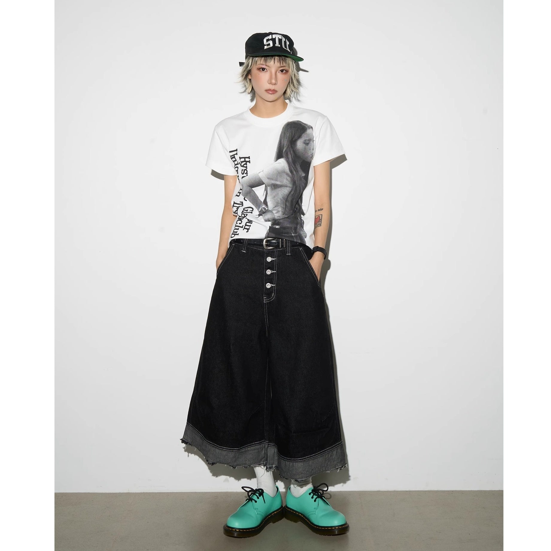Portrait Letter Print Slim T-shirt MN9019
