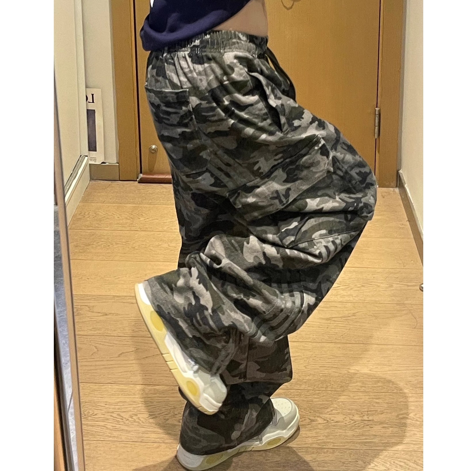 Side Line Camouflage Cargo Pants MW10233