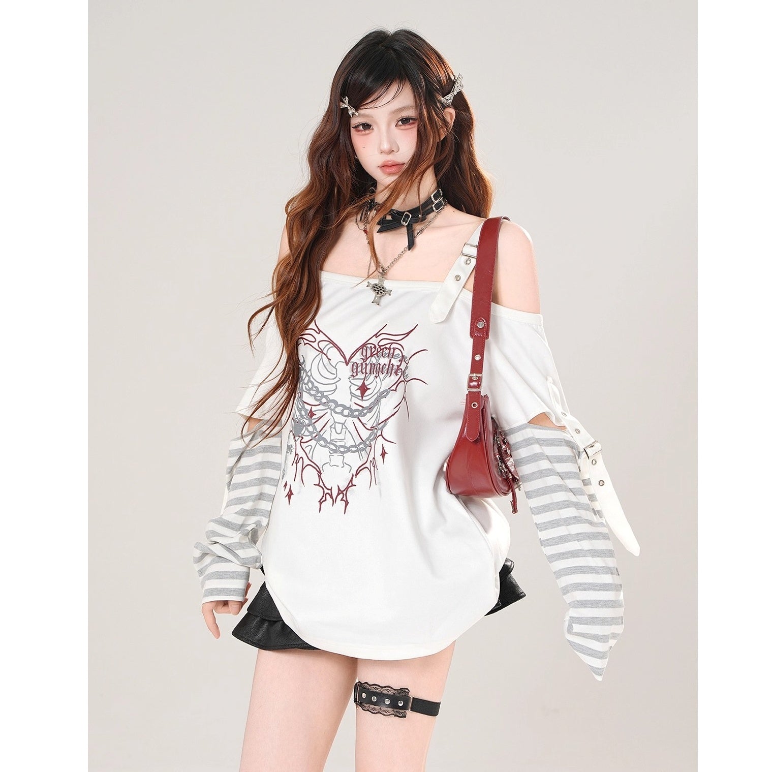 Off-shoulder Loose Long Border Sleeve T-shirt KK2078
