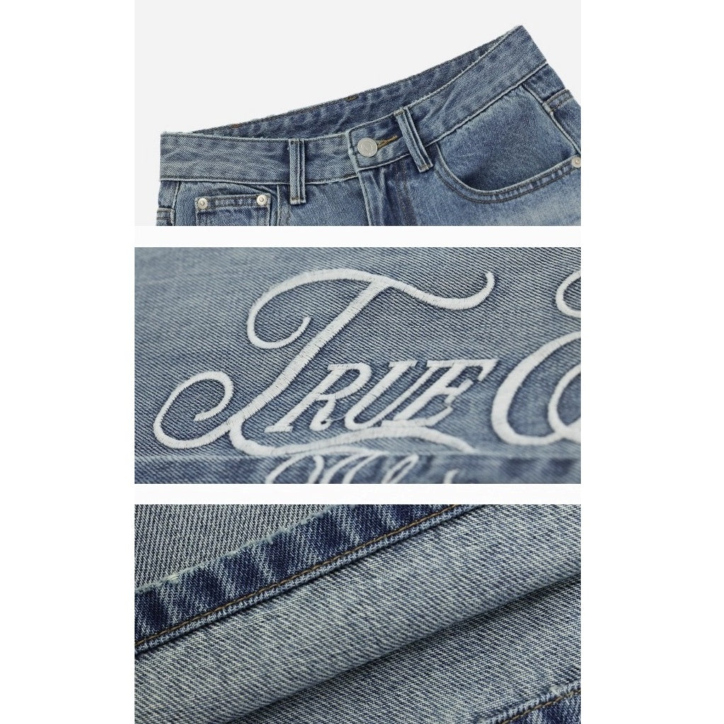 Letter Embroidered Loose Curve Jeans AC7132