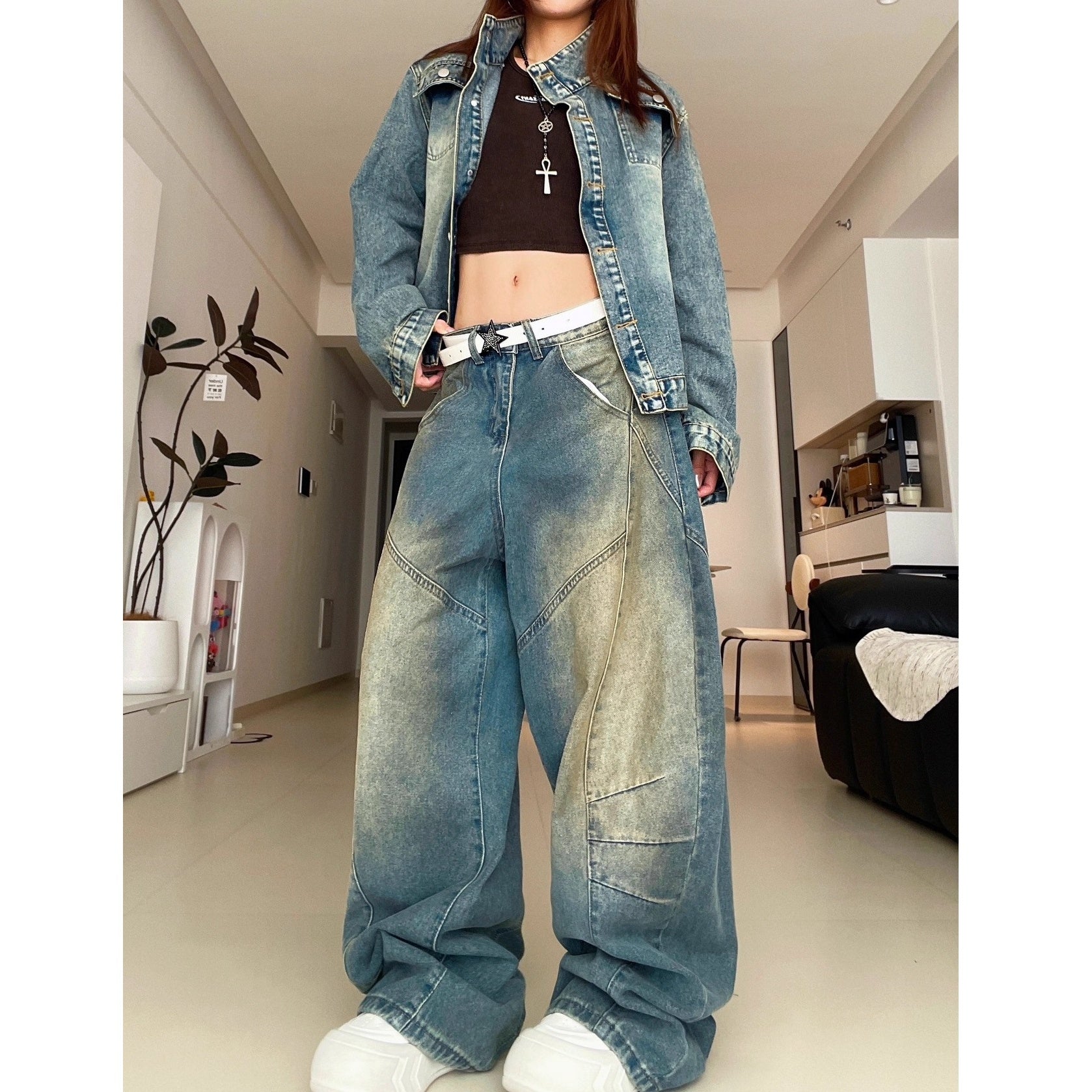 Wash Three-dimensional Deconstruction Loose Curve Jeans MW10268