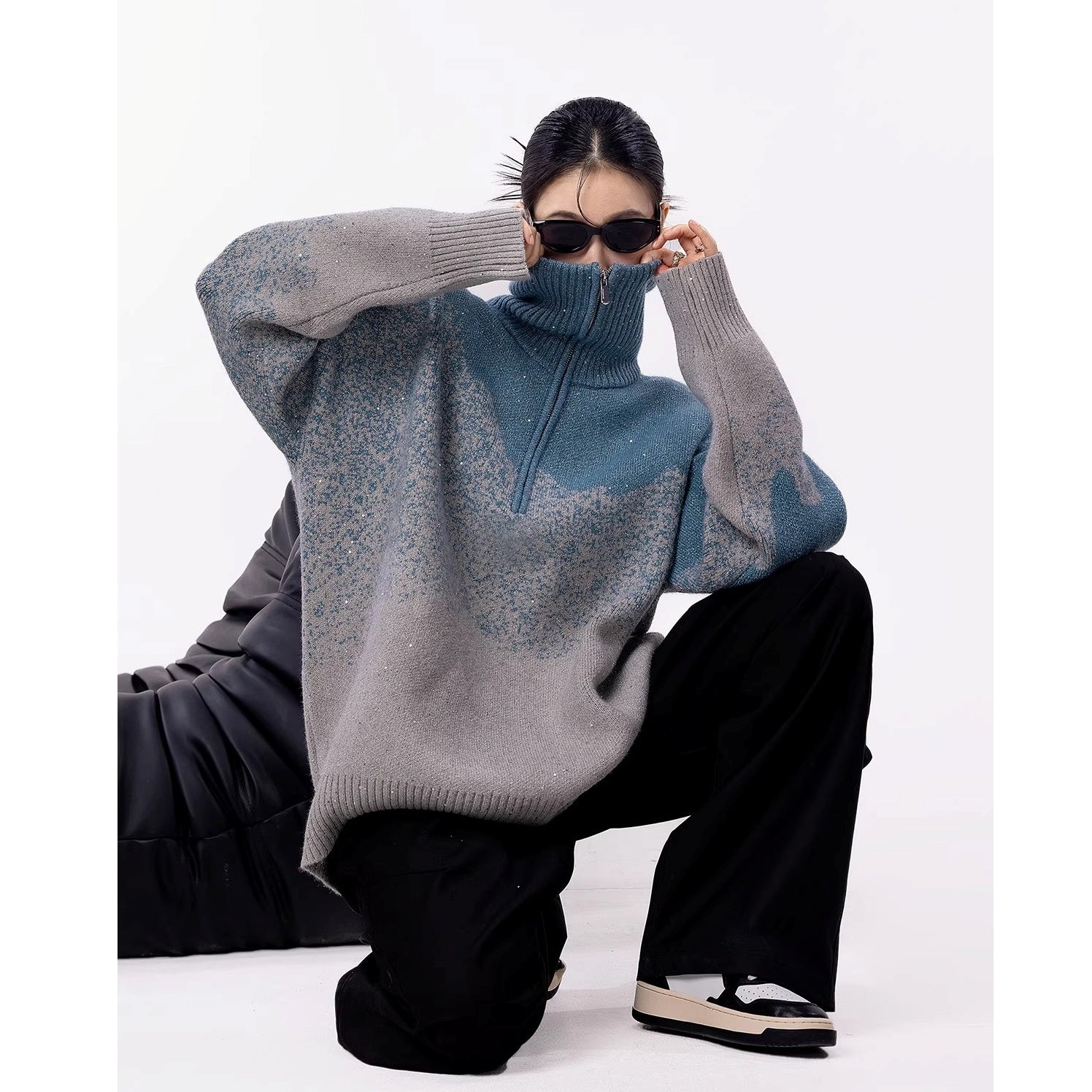 Gradient High-Neck Loose Sweater IC9115