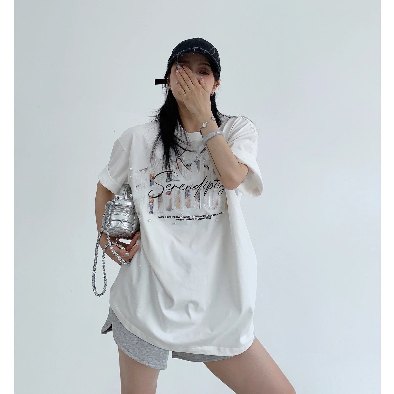 Lace Patch Embroidery Bead Relaxation T-shirt OS2016