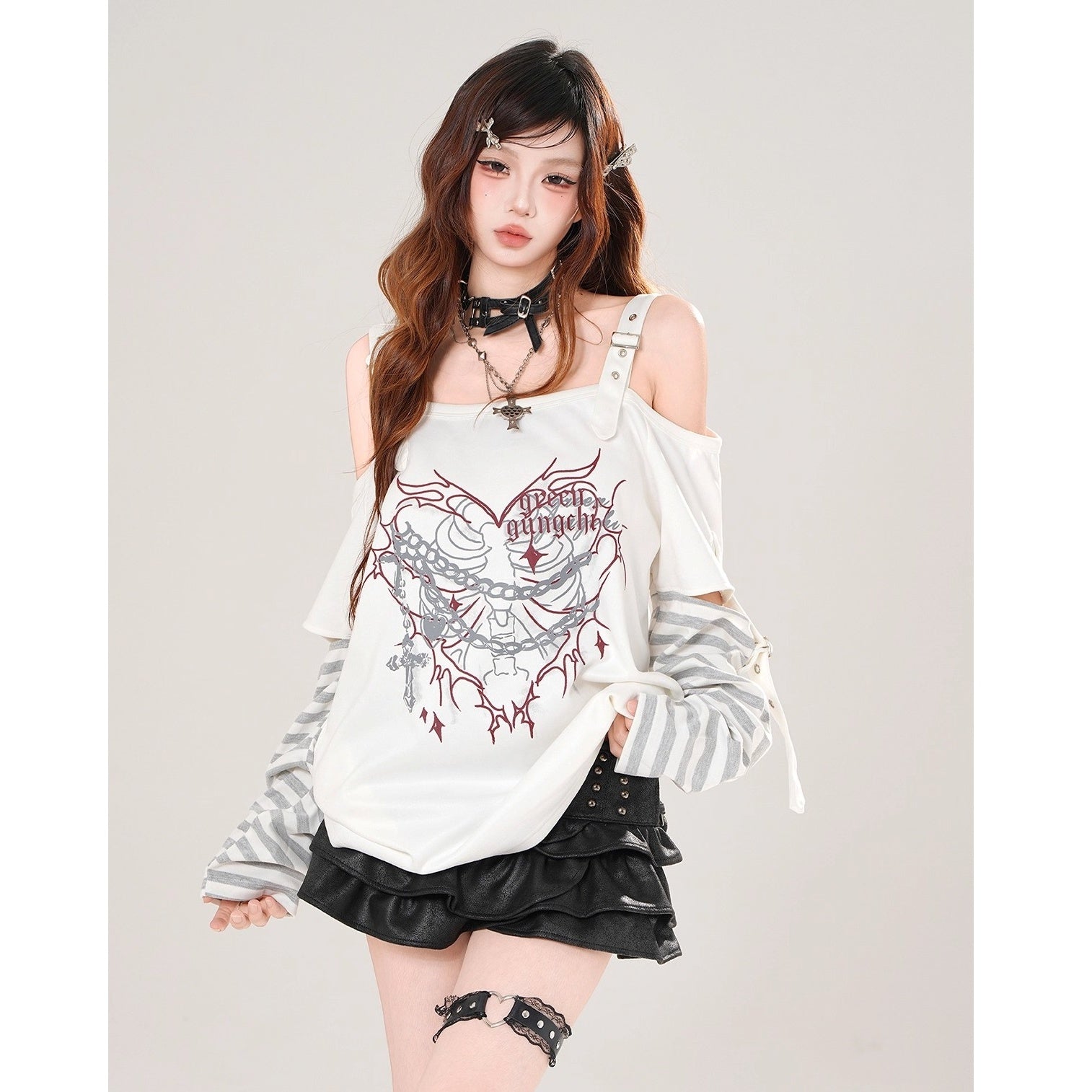 Off-shoulder Loose Long Border Sleeve T-shirt KK2078