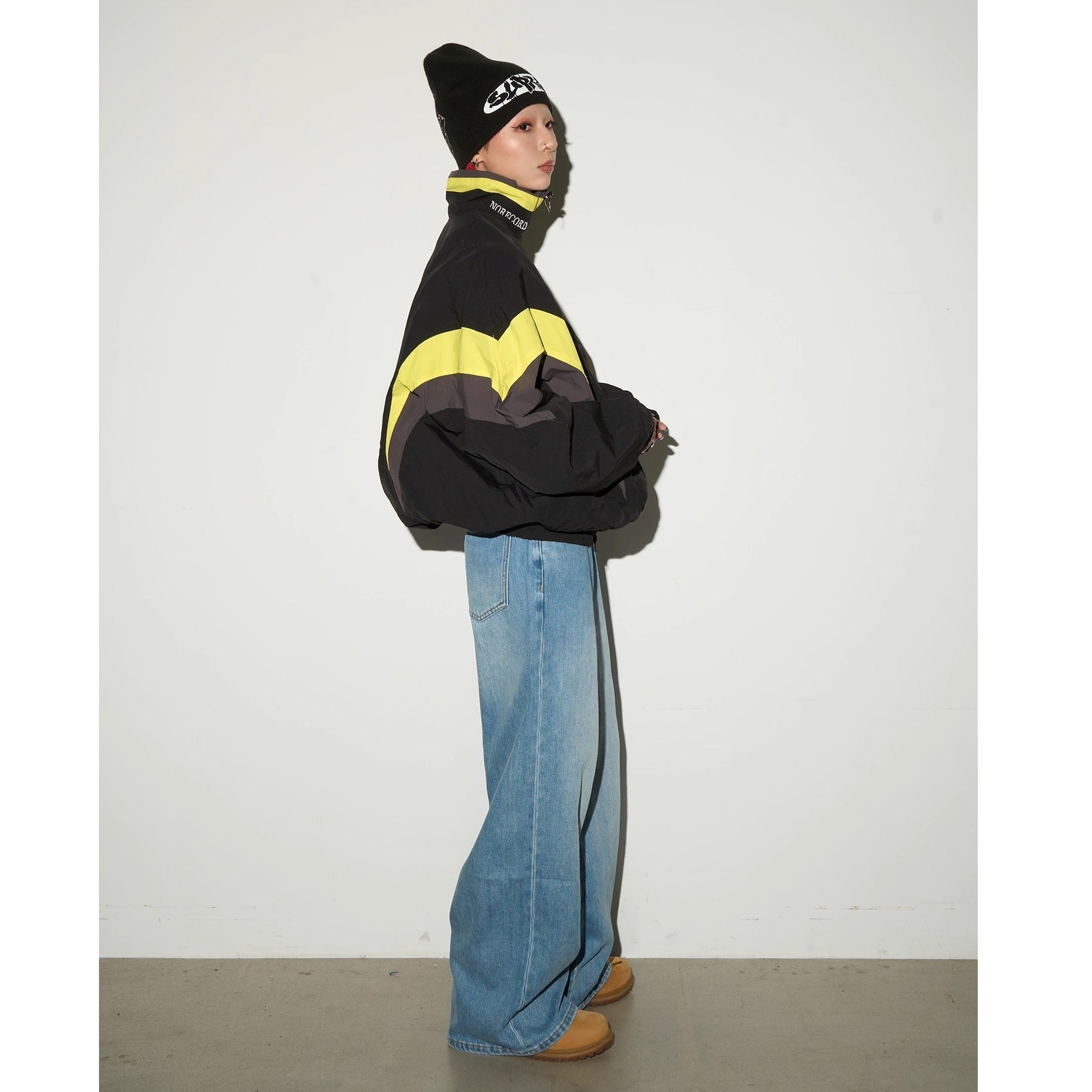 Stand Collar Contrasting Zip Jacket MN9044