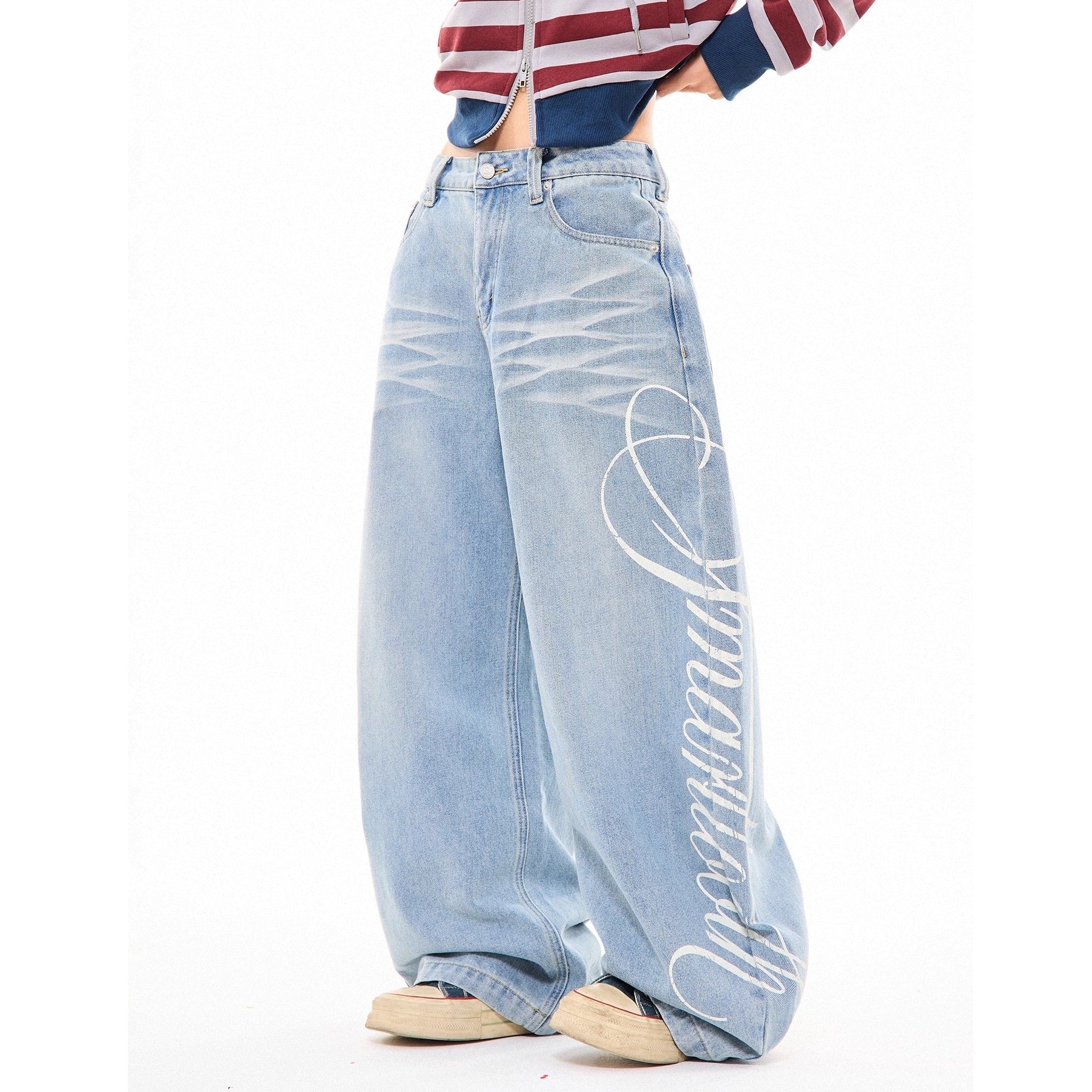 Side Print Washed Cat Whiskers Curve Jeans MW10259
