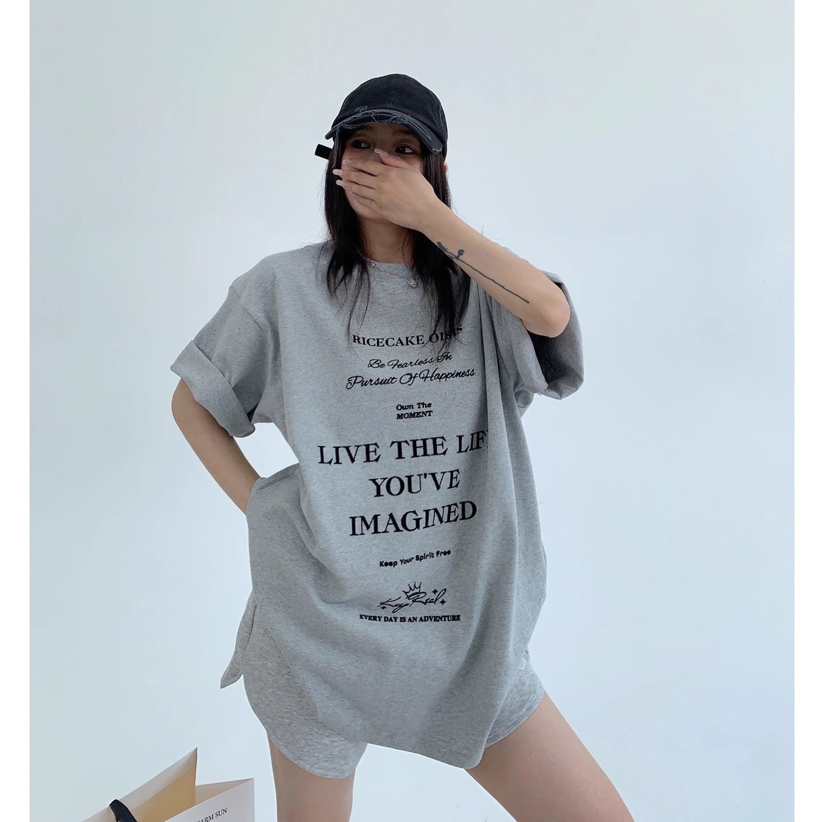 Simple Flock Print T-shirt MW10145