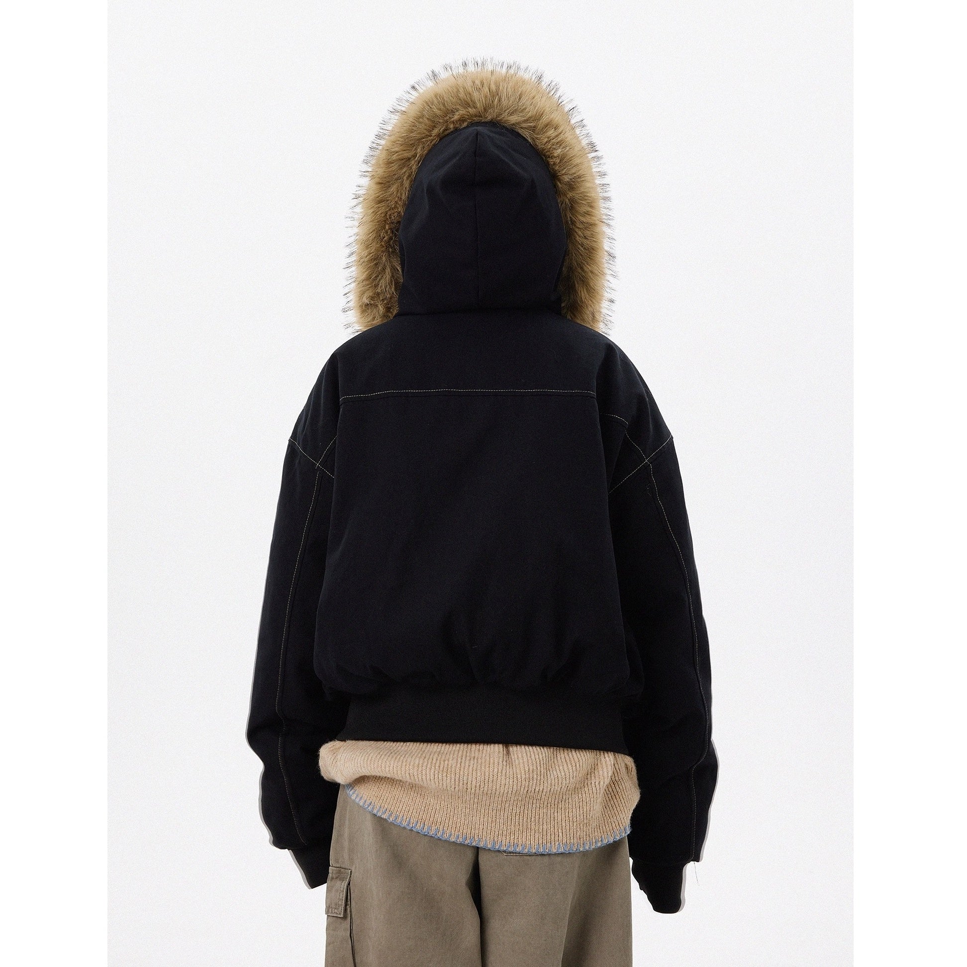 ボリュームファーフード付きショートブルゾン MW10285