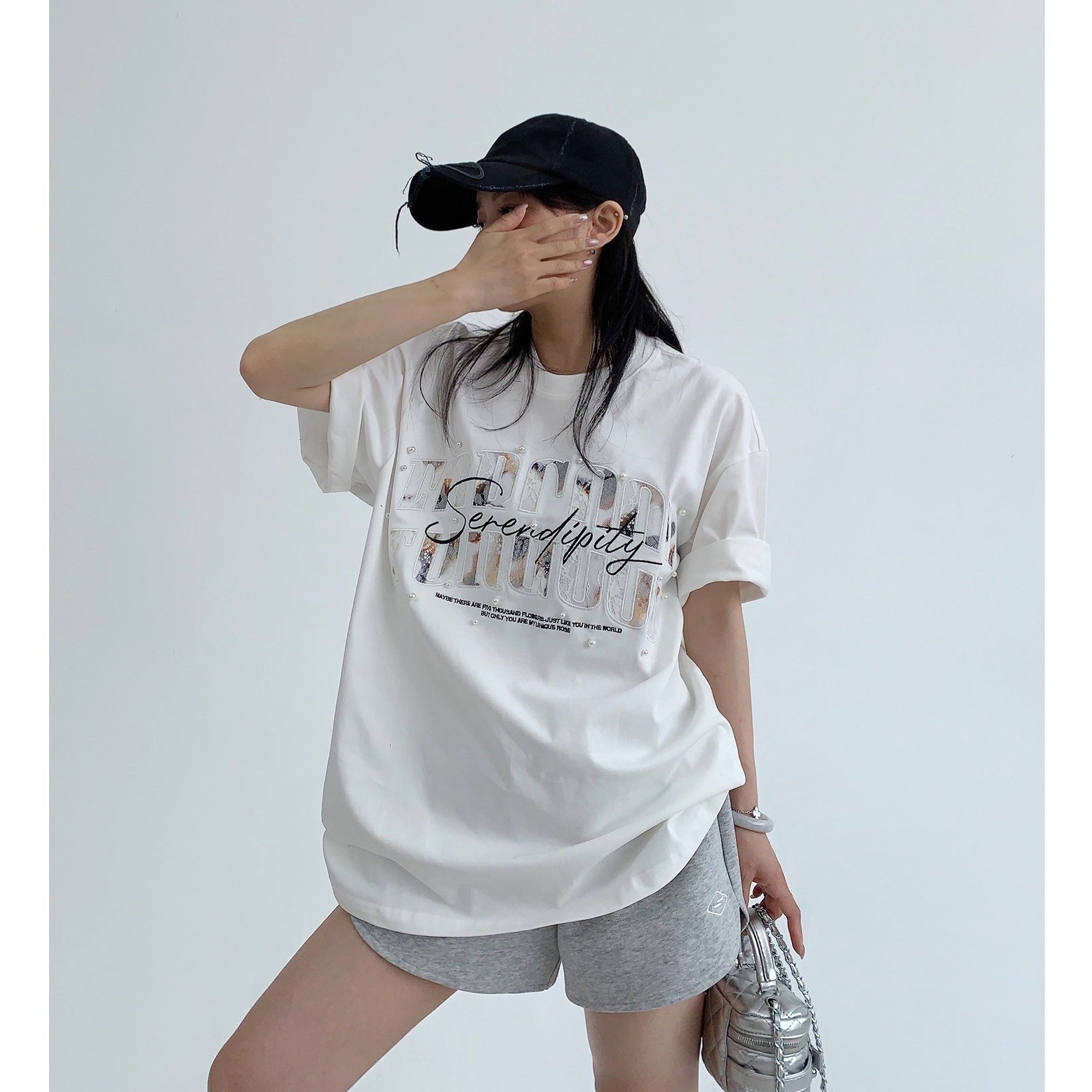 Lace Patch Embroidery Bead Relaxation T-shirt OS2016