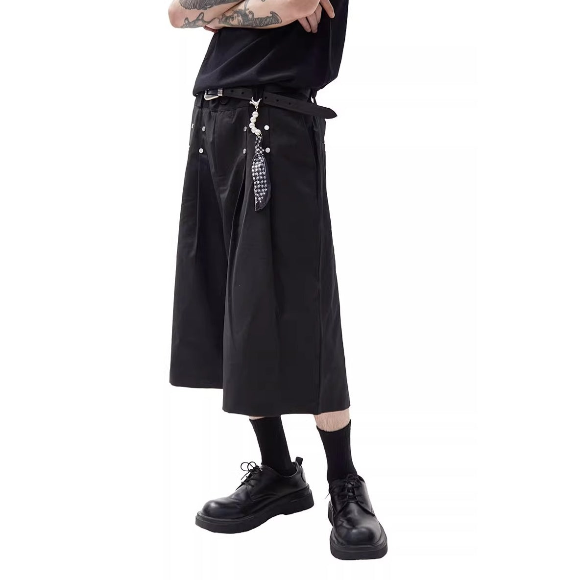 Pleated Bermuda Pants MW10213