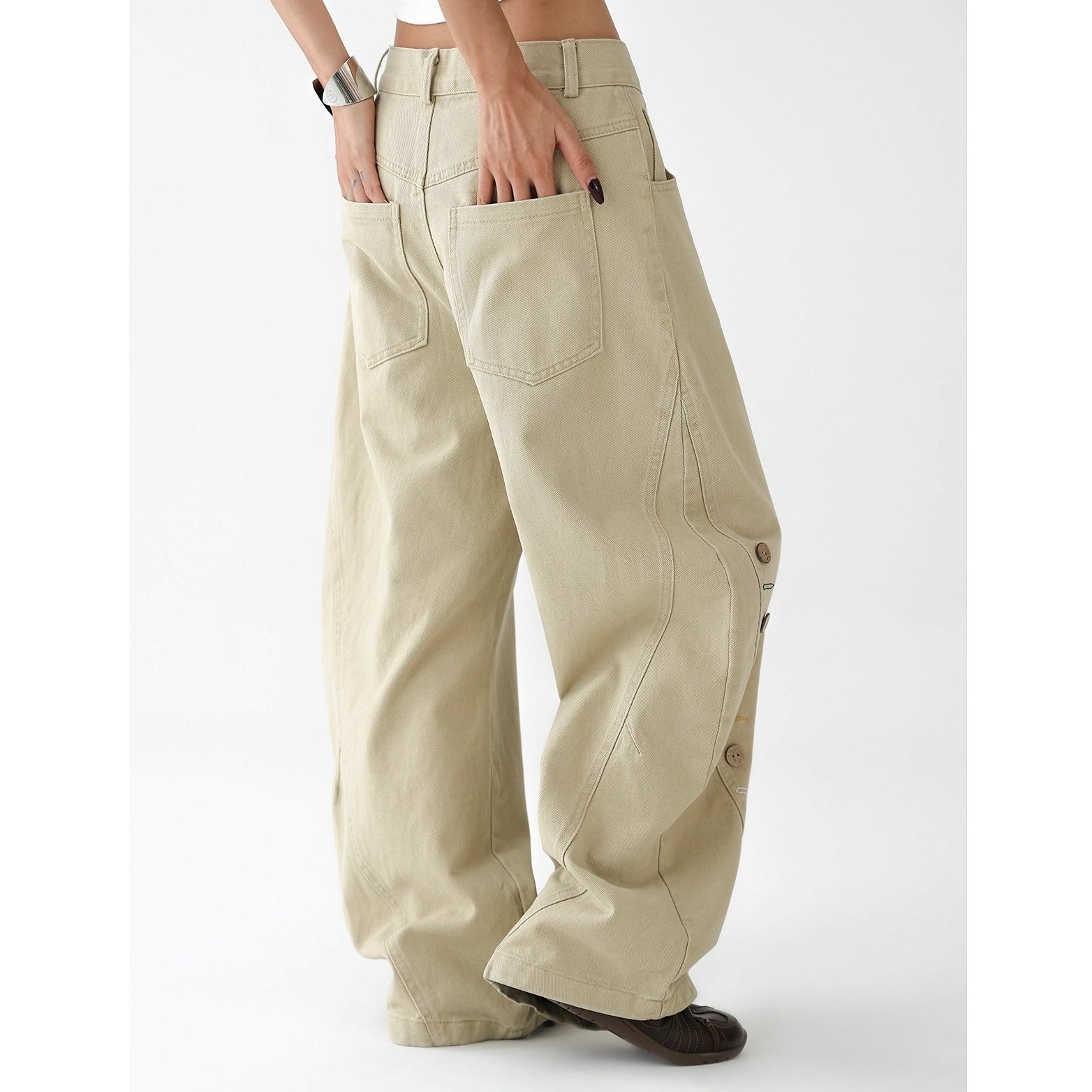 Vintage Button-Embellished Curve Jeans AC7133