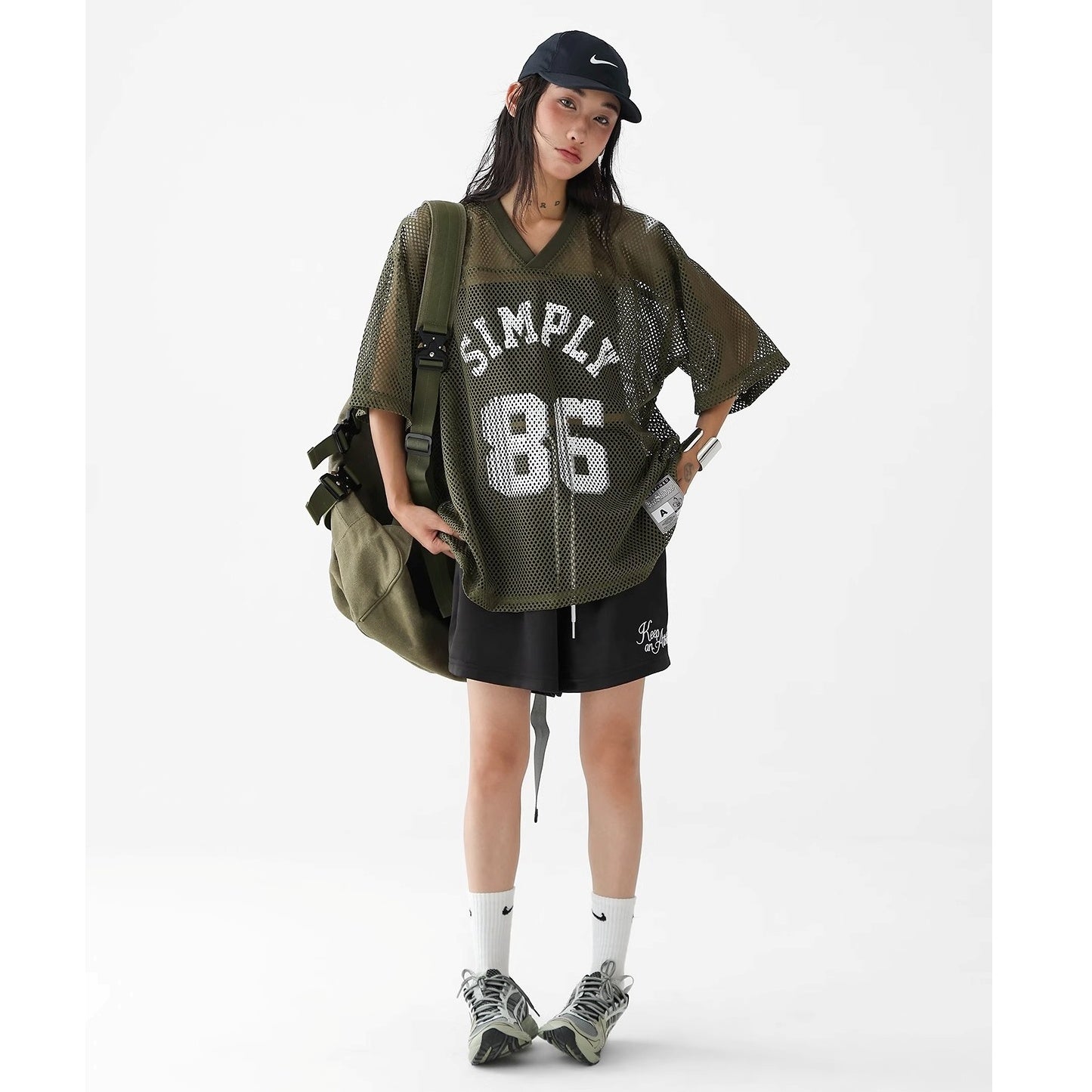 V-neck Mesh Loose Print T-Shirt AC7113