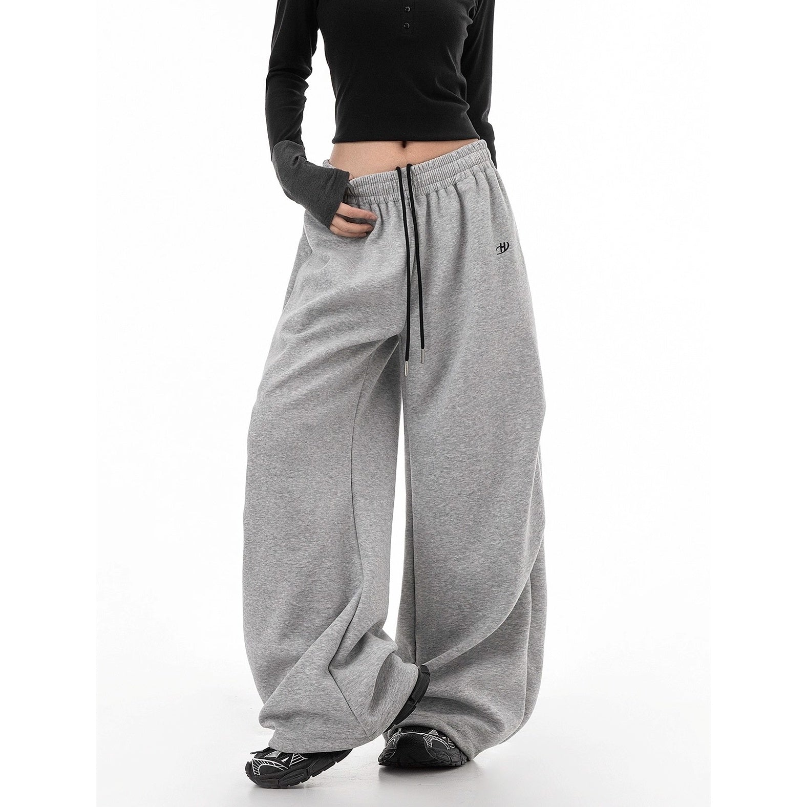 Tuck Drape Wide-leg Sweat Pants IC9116
