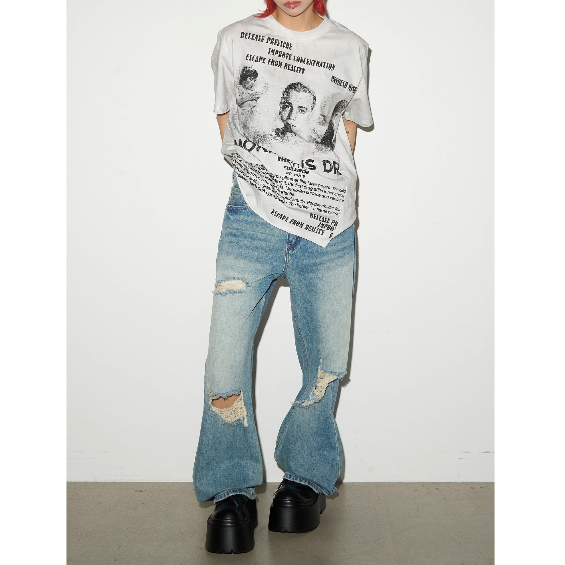 Newspaper Portrait Print T-shirt MN9010
