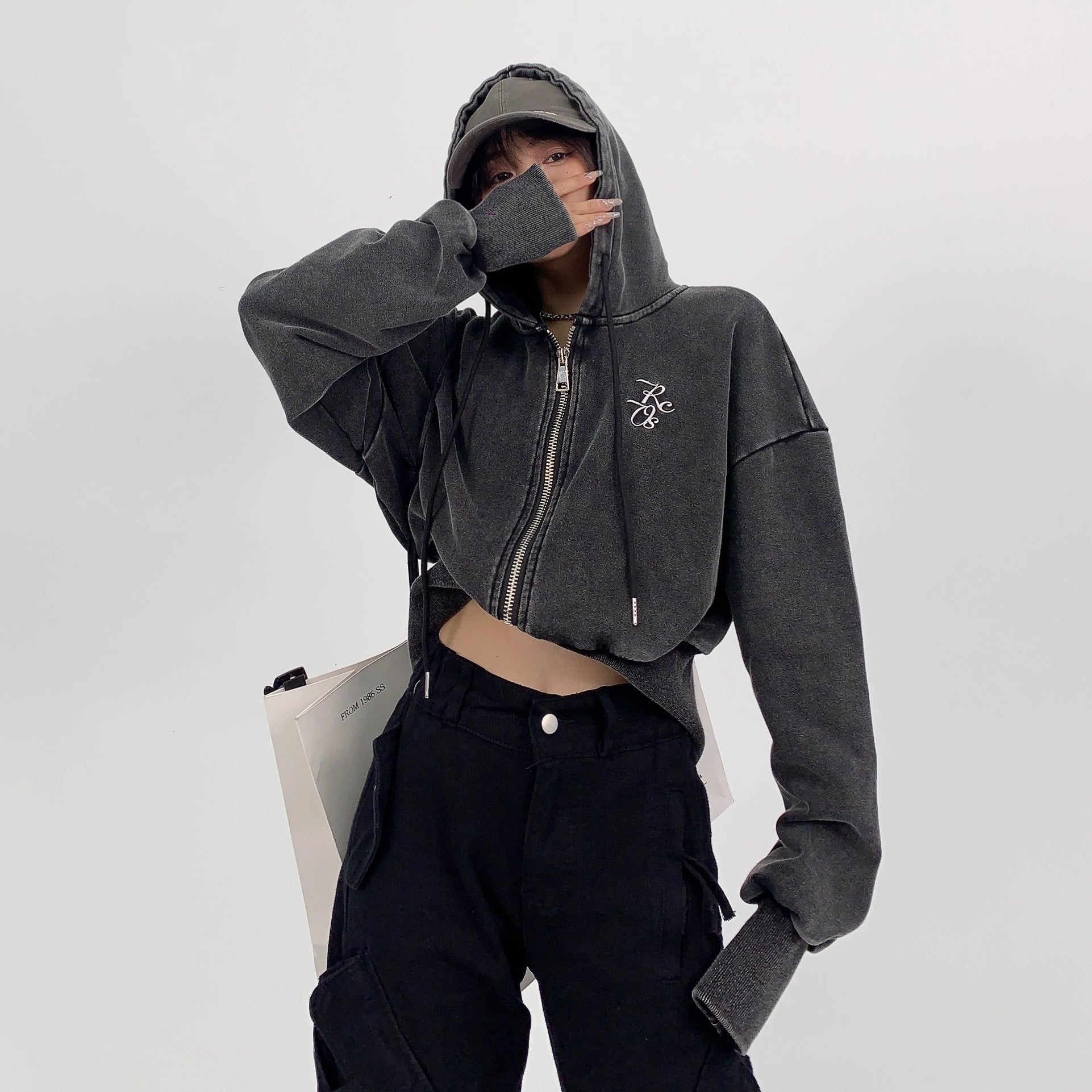 Cropped Loose Embroidery Hooded Jacket OS2020