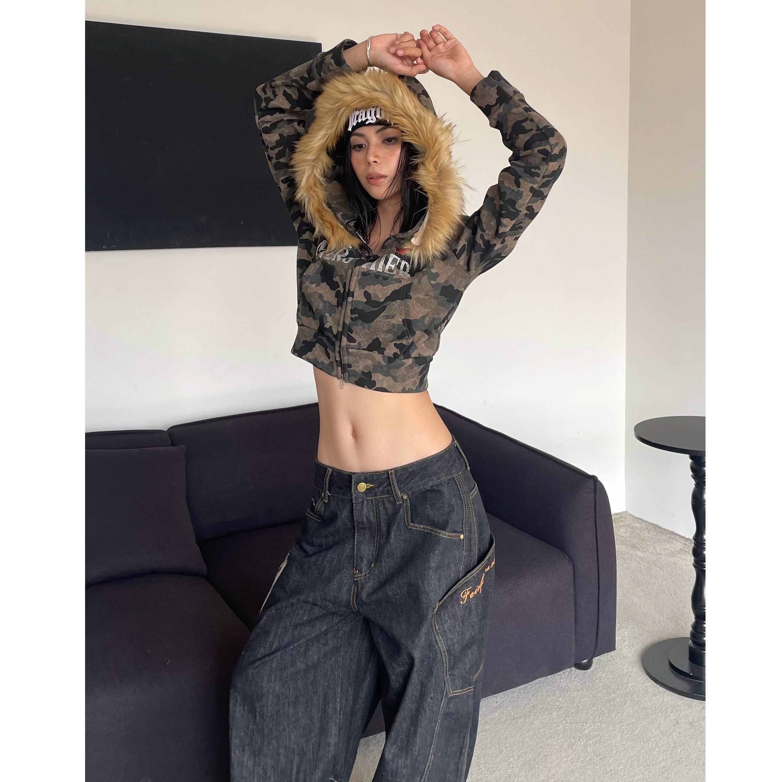 Fur Collar Camouflage Rhinestone Cropped Hoodie Parka MW10302