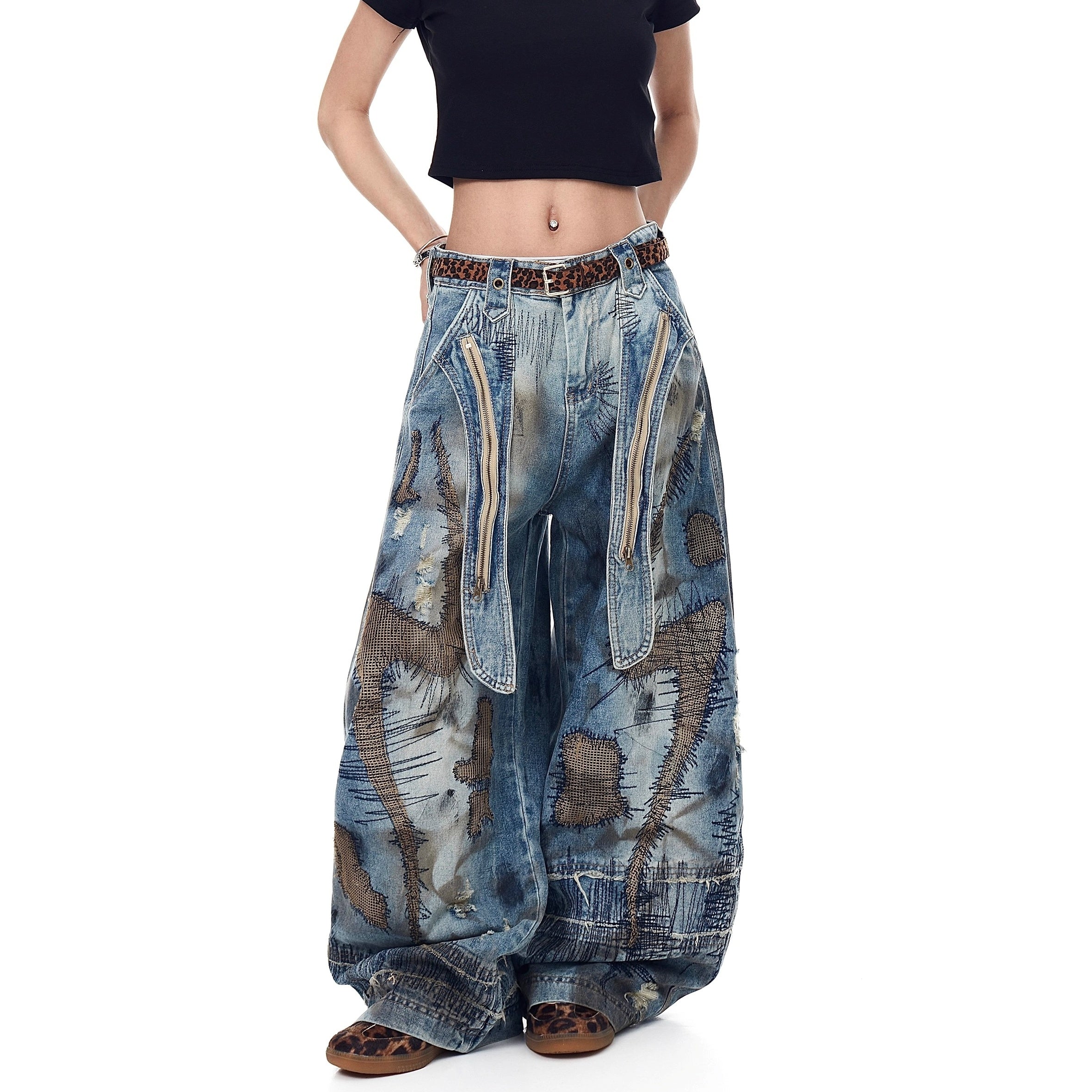 Washed Irregular Curved Blade Jeans BK7065