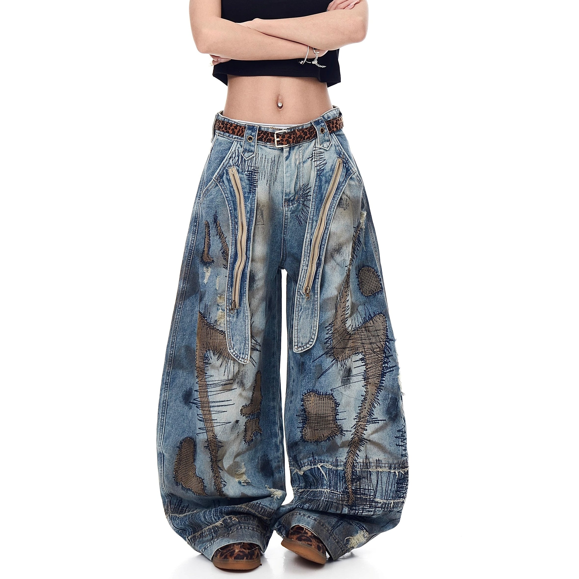 Washed Irregular Curved Blade Jeans BK7065