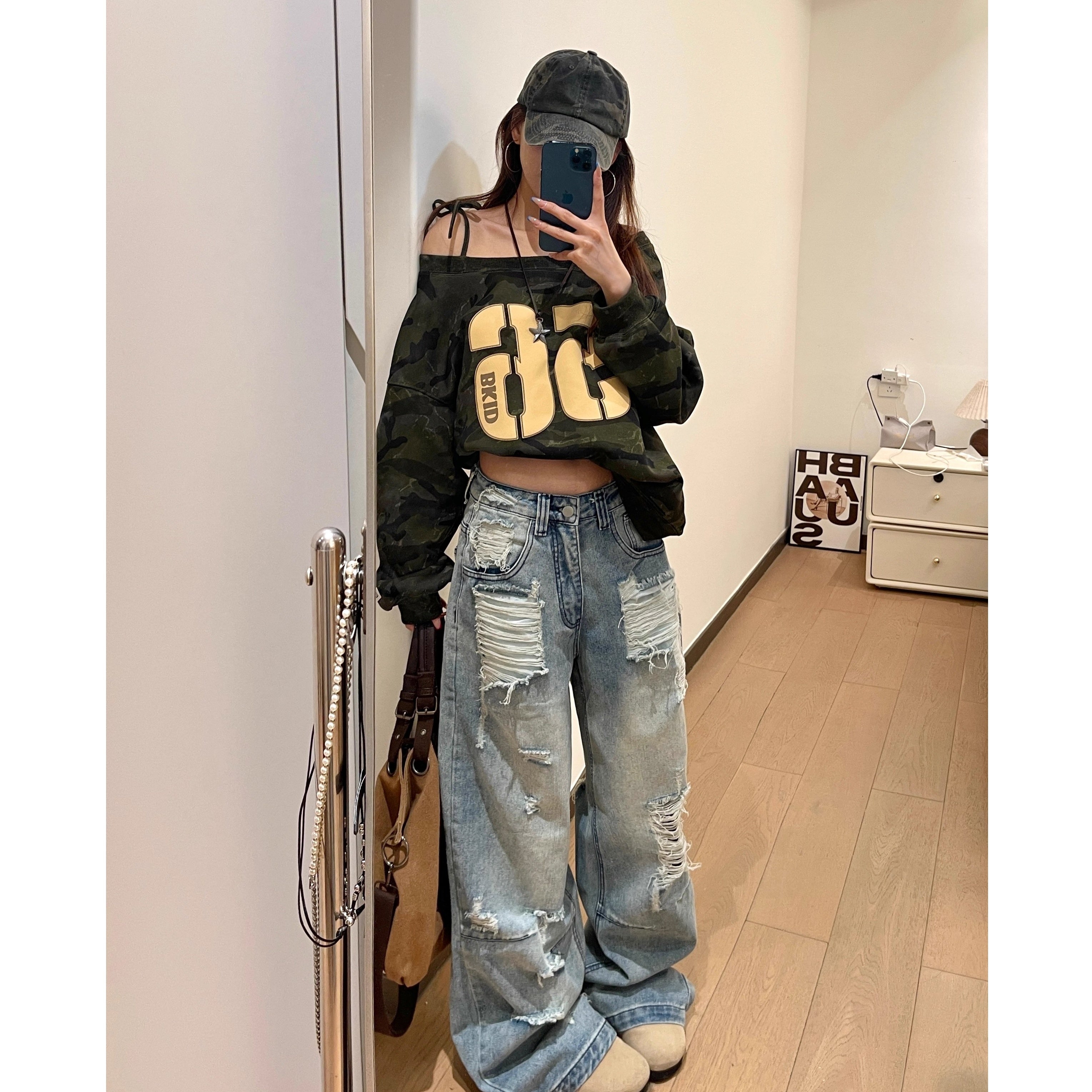Camouflage One-shoulder Sweat MW10269
