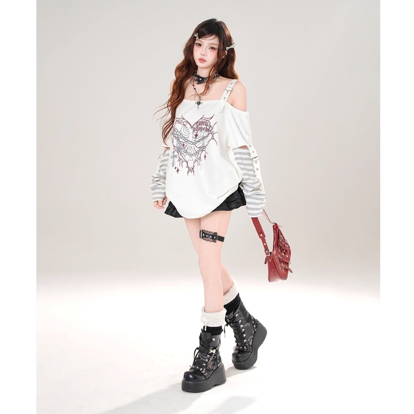 Off-shoulder Loose Long Border Sleeve T-shirt KK2078