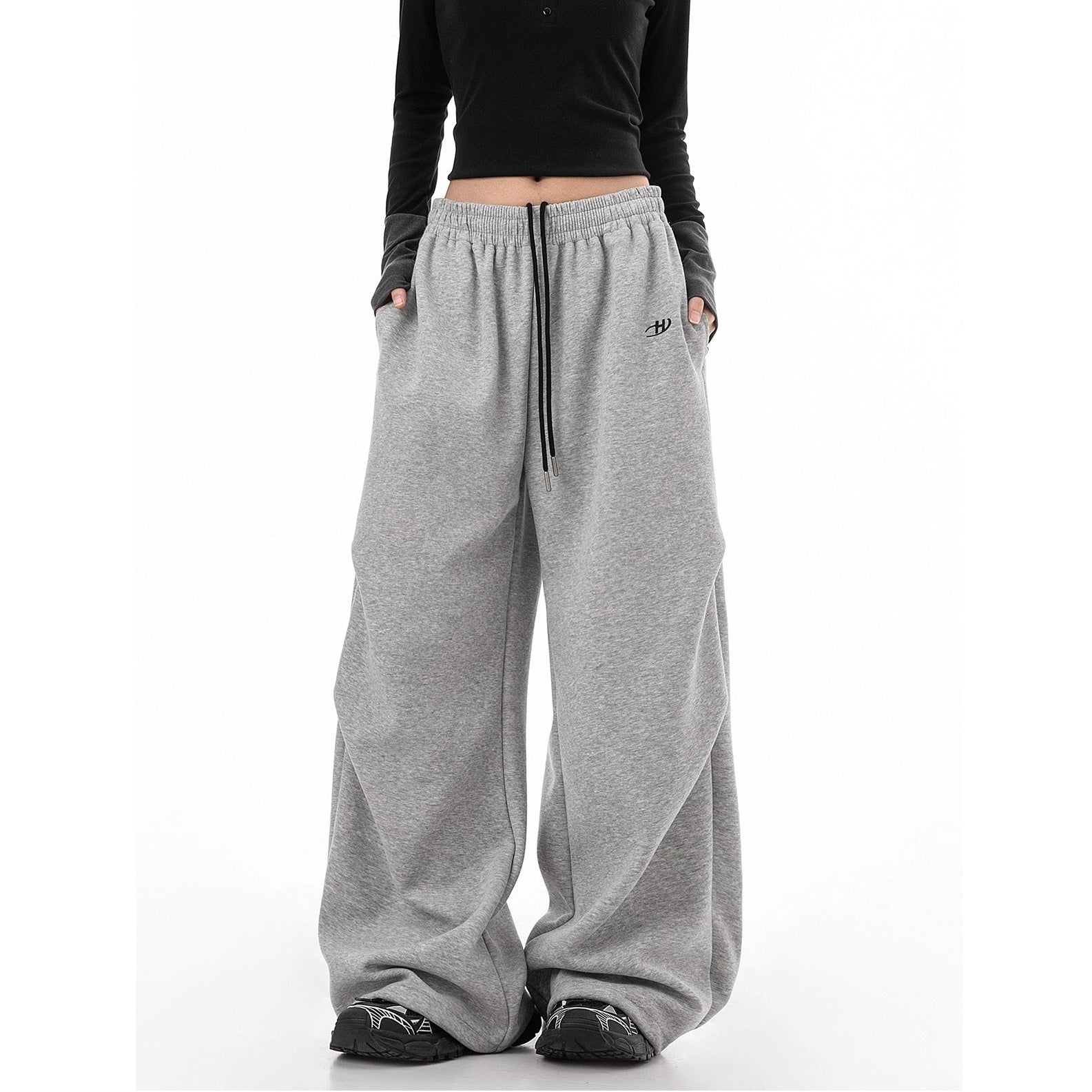 Tuck Drape Wide-leg Sweat Pants IC9116