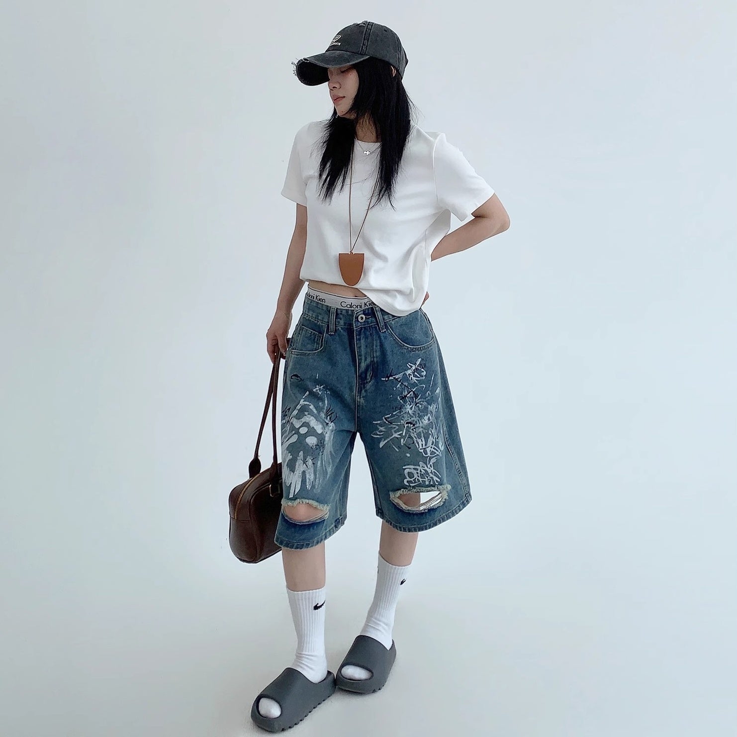 Graffiti Paint Ripped Denim Shorts MW10153
