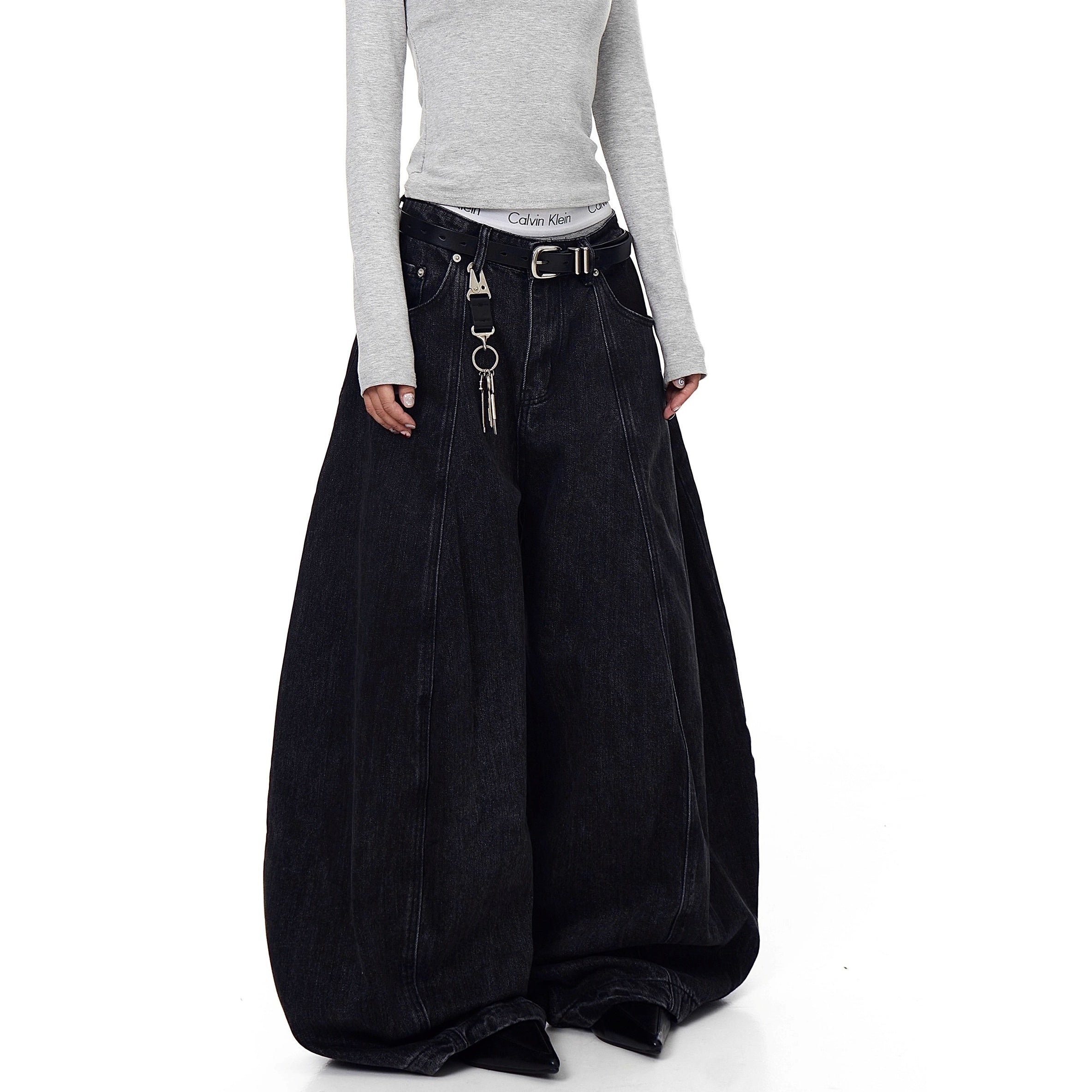 Curve Blade Design Wide-leg Jeans BK7052