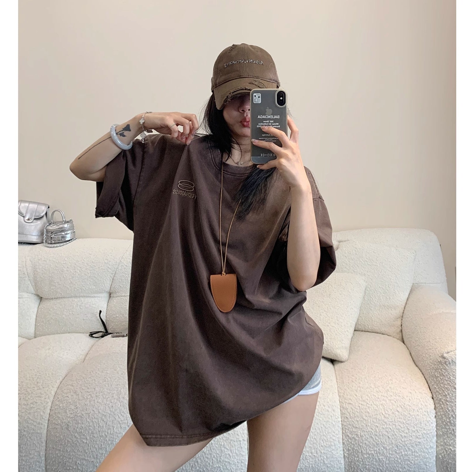 Wash Distressed Embroidery Loose T-shirt OS2013