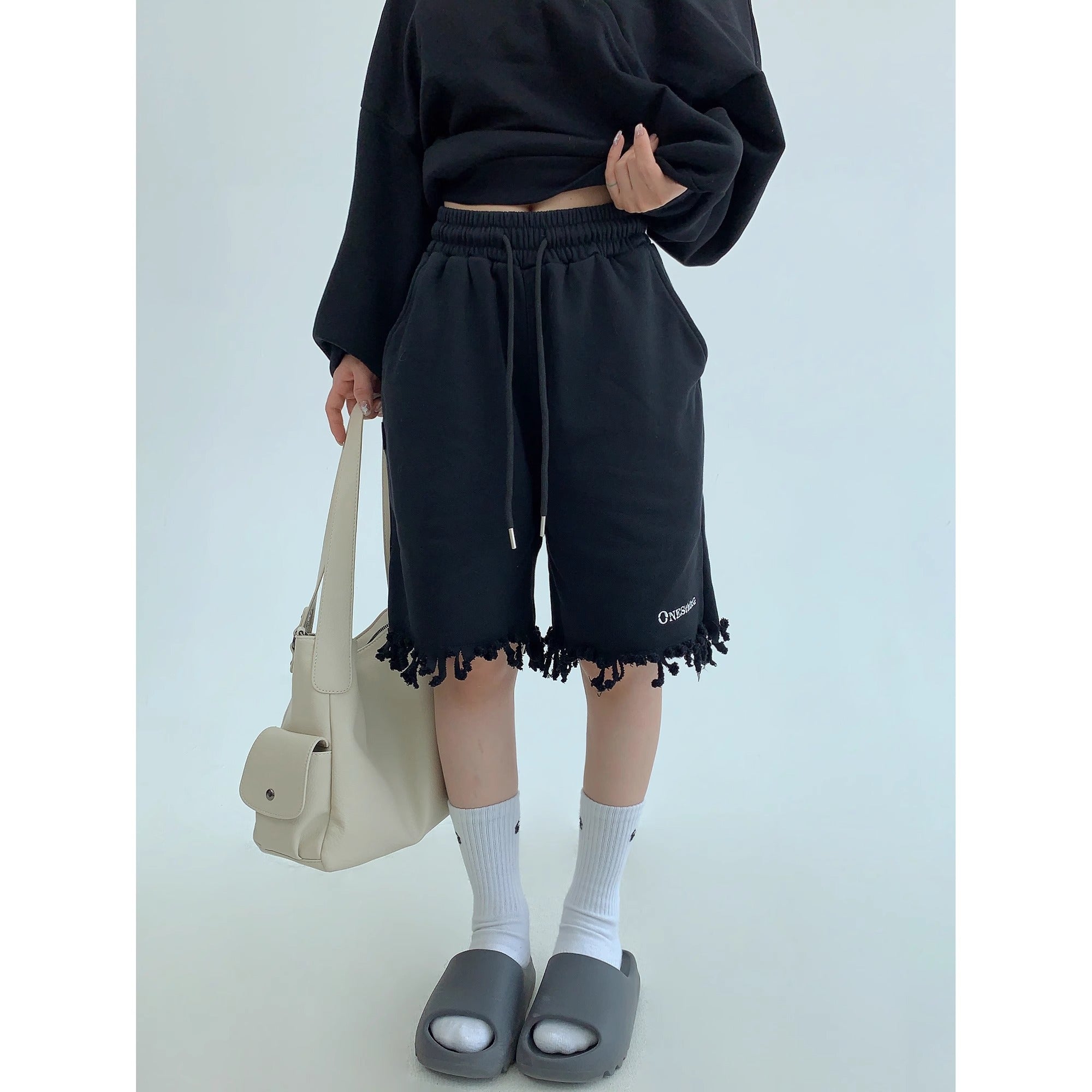 Hem Cut Tassel Sweat Shorts MW10150