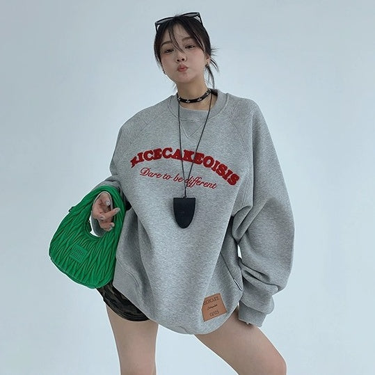 Embroidered Crew Neck Oversize Sweat OS2049