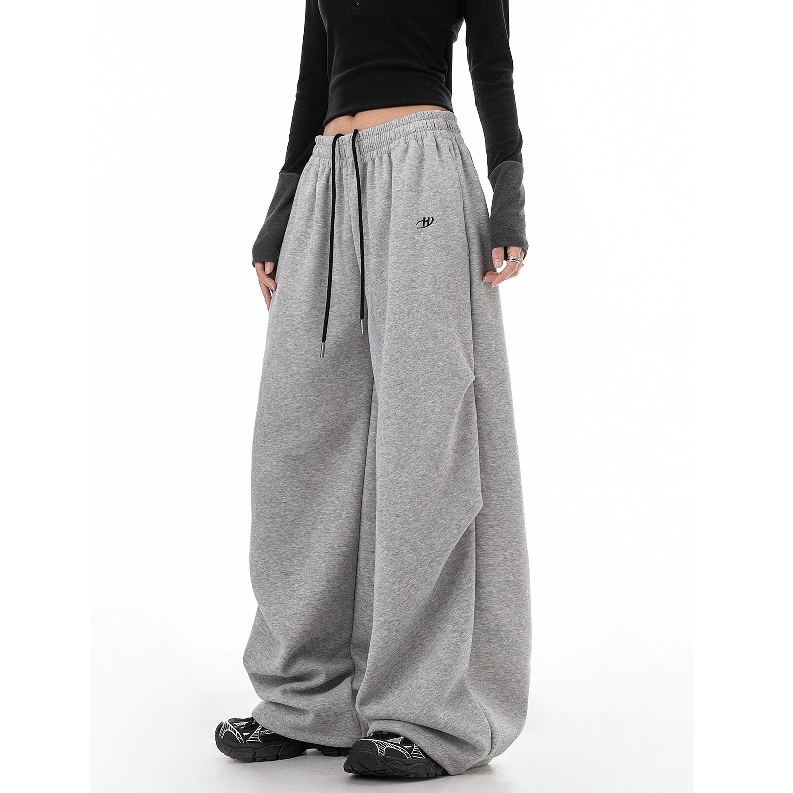 Tuck Drape Wide-leg Sweat Pants IC9116