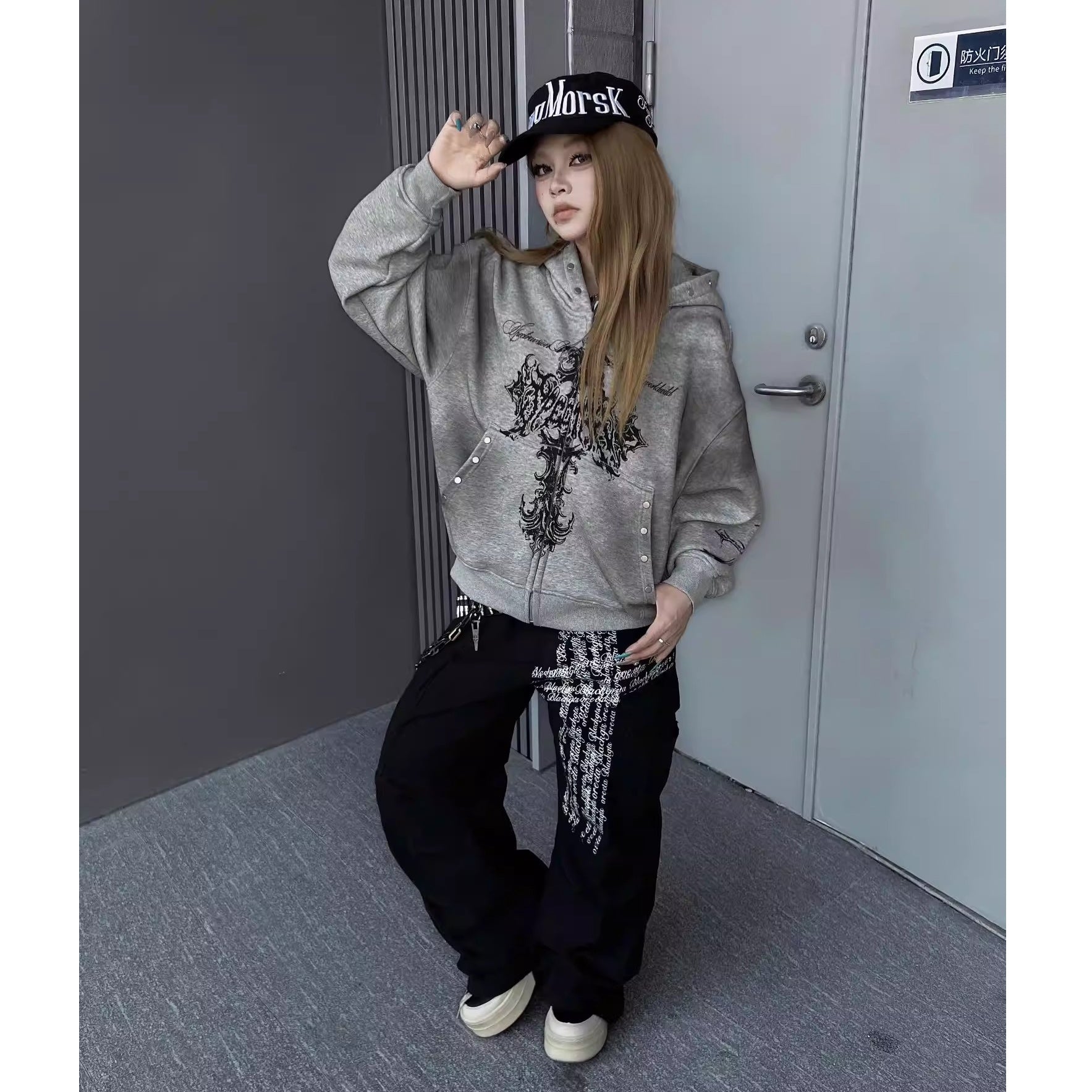 Stained Cross Print Hoodie Jacket MW10335