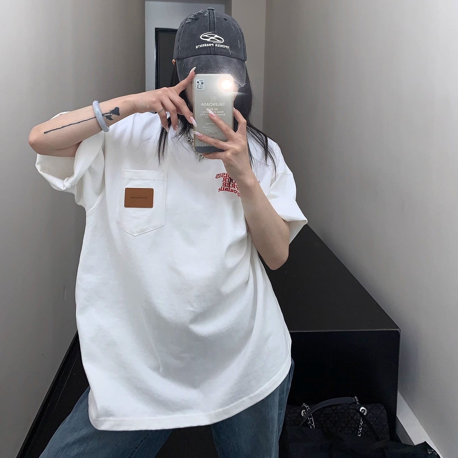 Embroidery & Print Pocket T-shirt OS2009