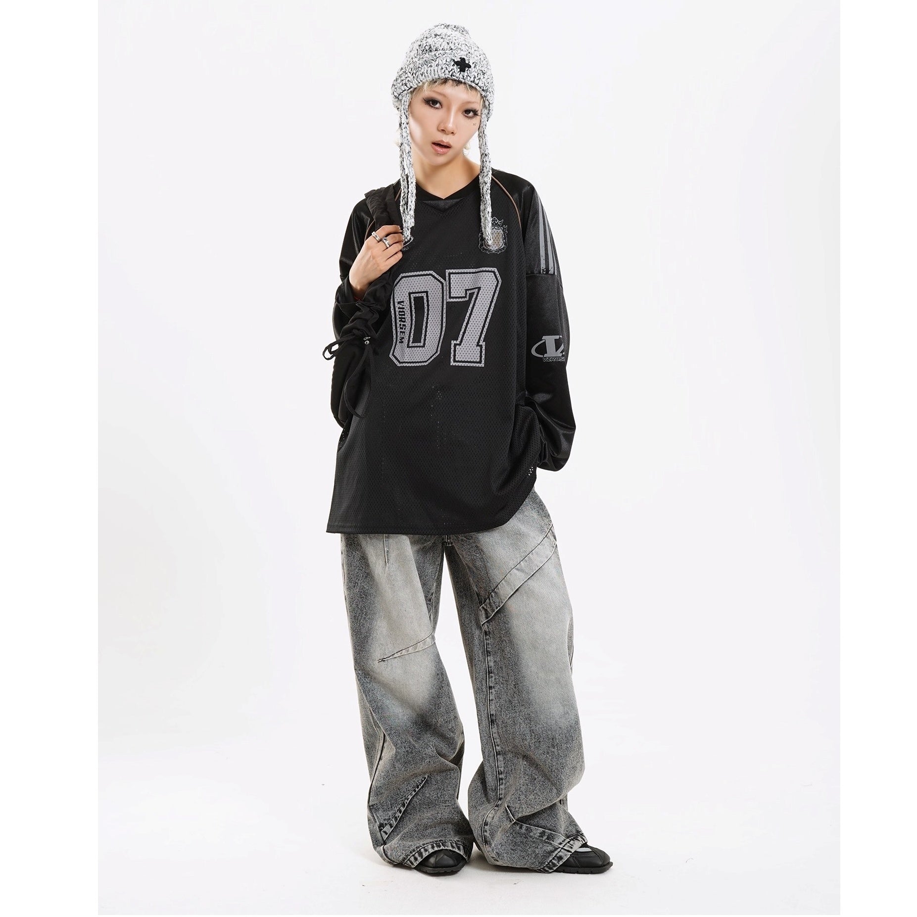 Letter Print V-Neck Mesh Long Sleeve T-Shirt MW10255