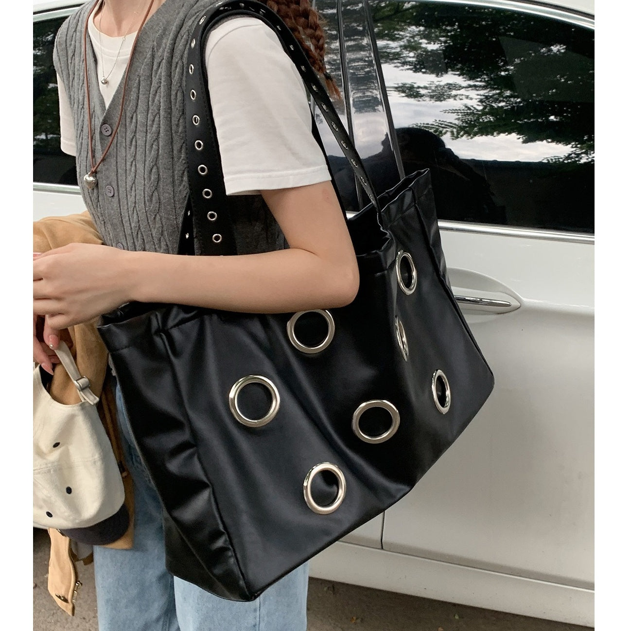 PU Leather Eyelet Large Tote Bag BA044
