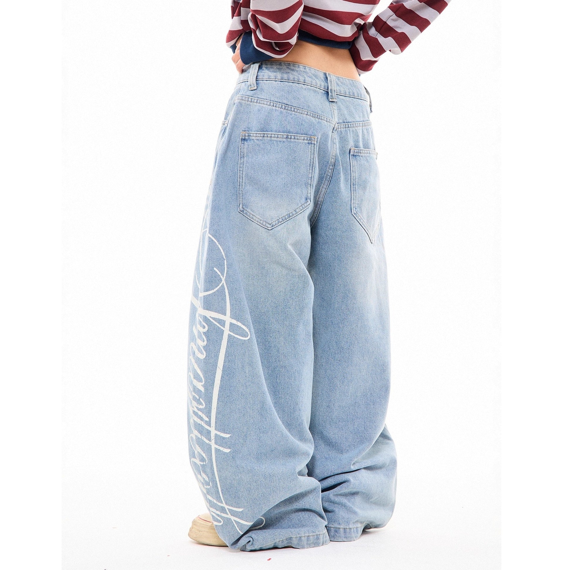 Side Print Washed Cat Whiskers Curve Jeans MW10259