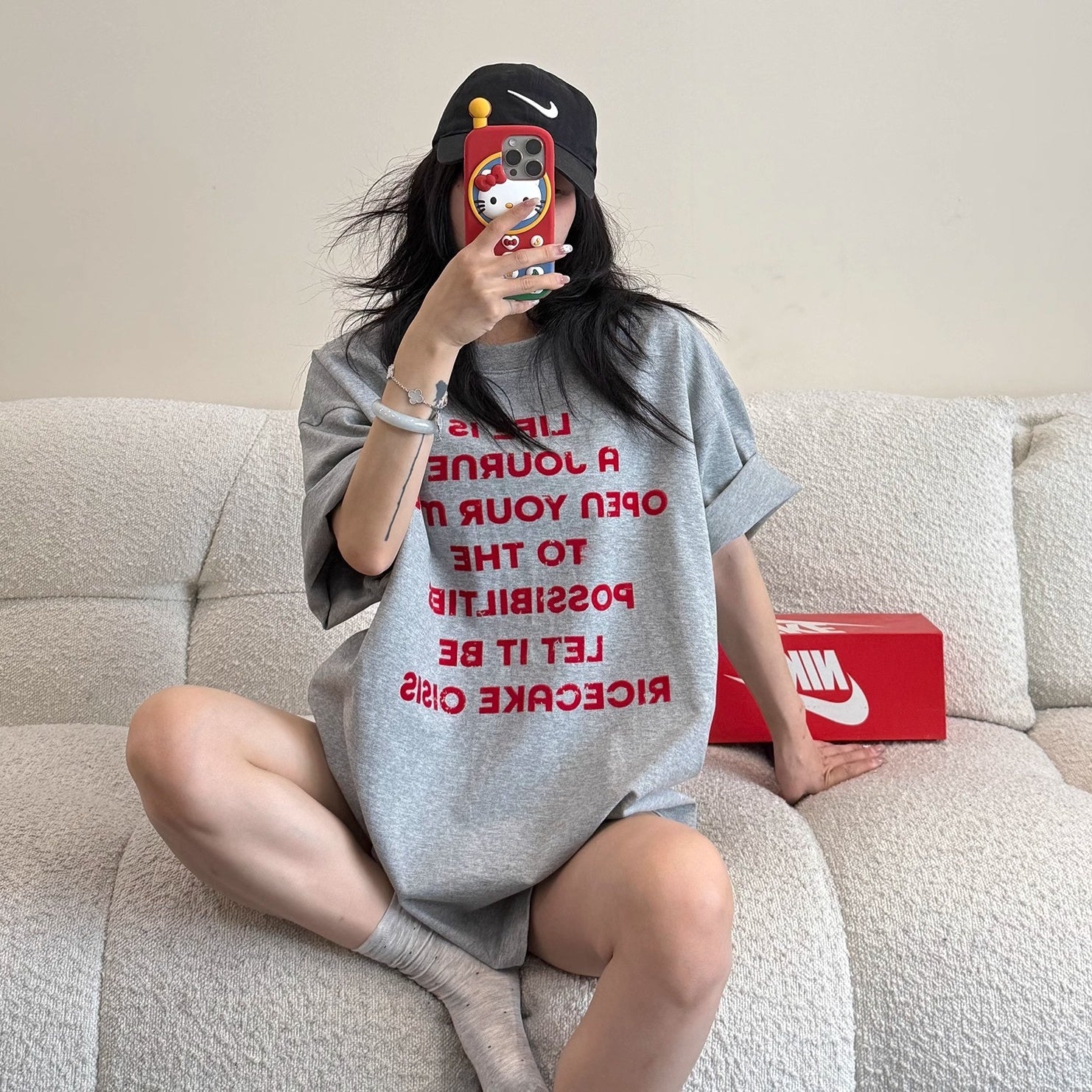 Flocking Red Letter Print T-Shirt MW10174