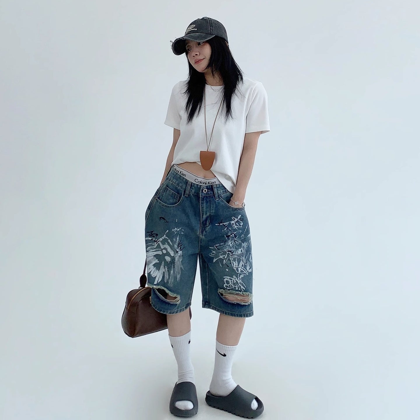 Graffiti Paint Ripped Denim Shorts MW10153