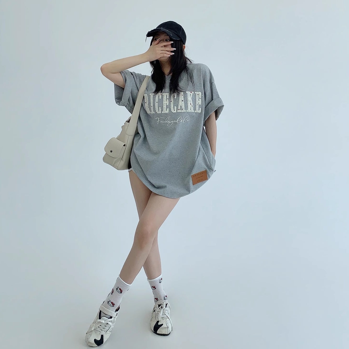 Relaxation Embroidery Logo T-shirt MW10127