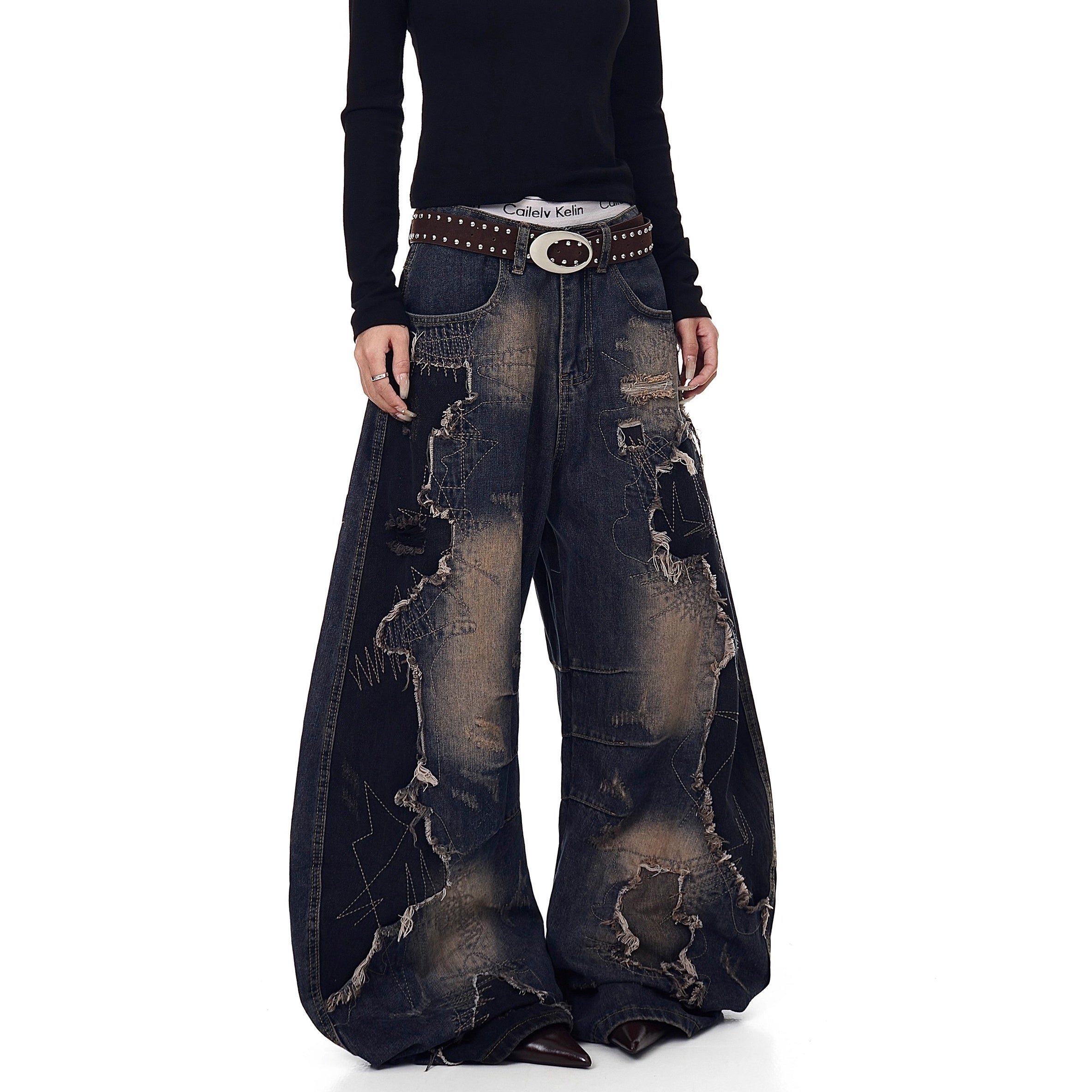 Raw Edge Deconstruction Scimitar Jeans BK7037