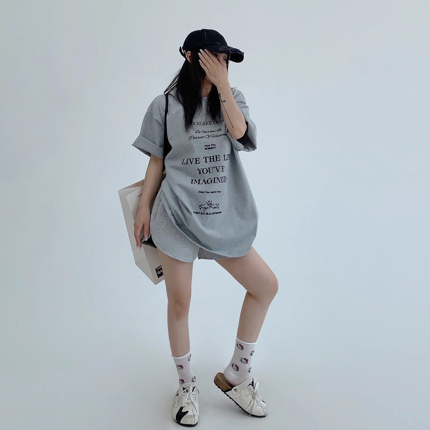 Simple Flock Print T-shirt MW10145