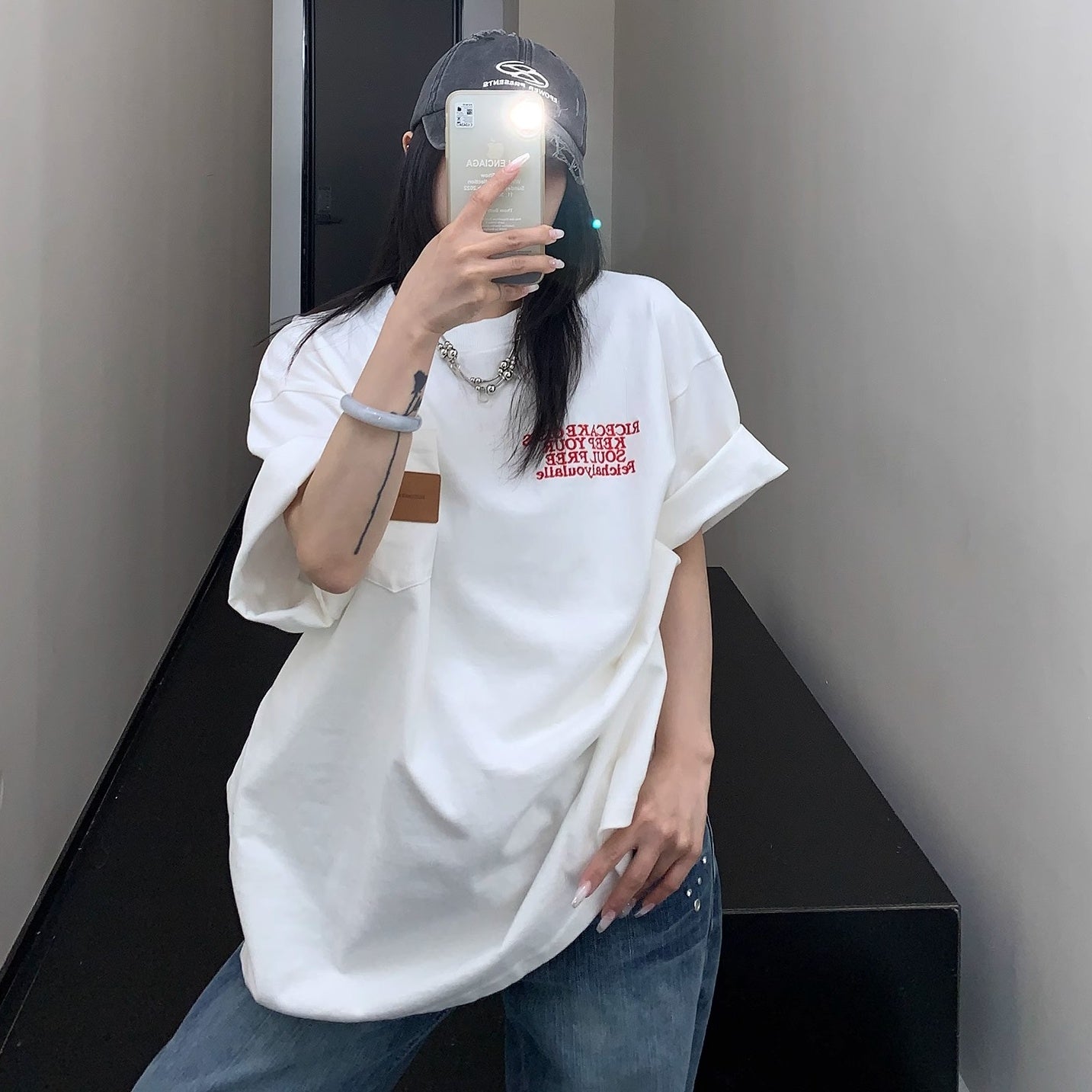 Embroidery & Print Pocket T-shirt OS2009