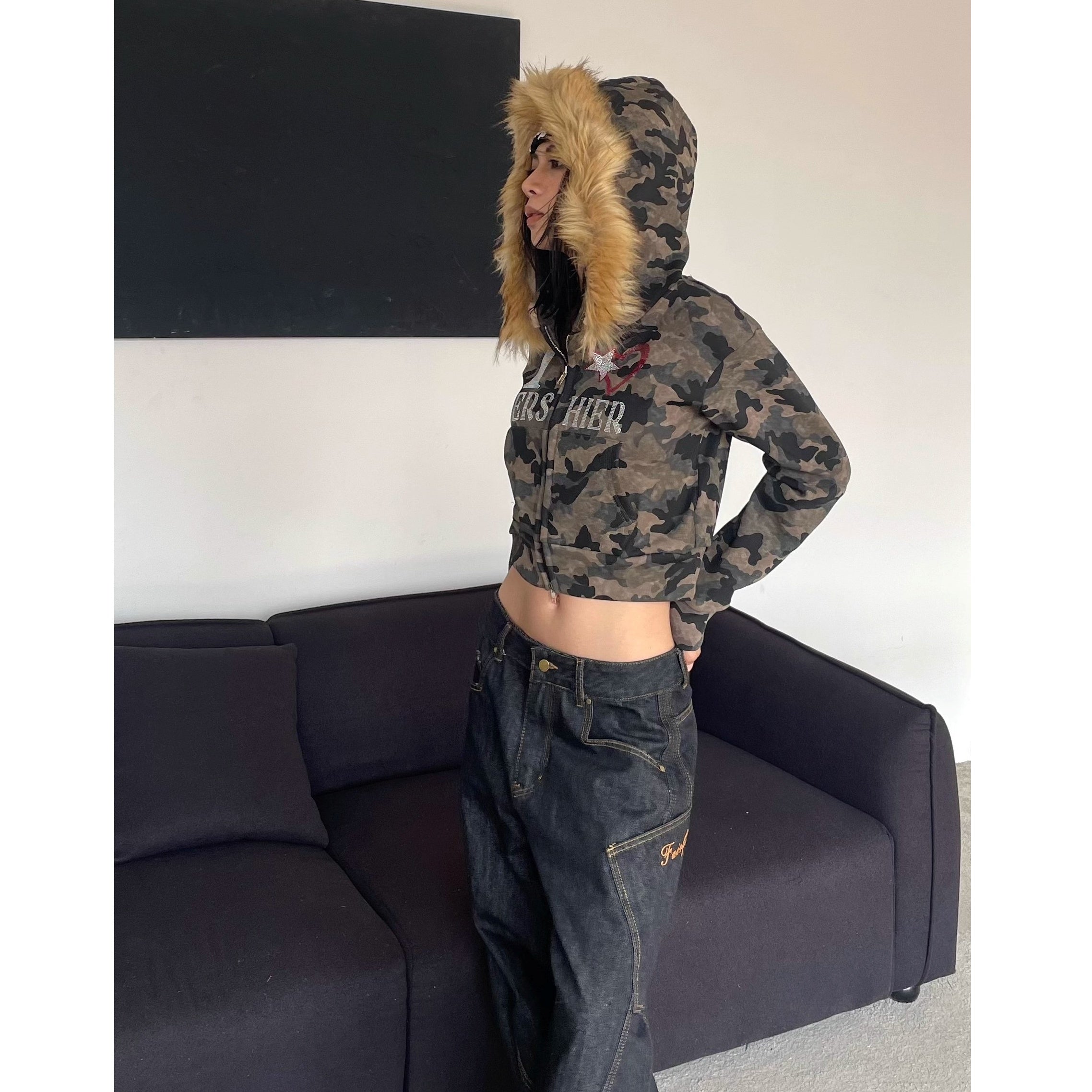 Fur Collar Camouflage Rhinestone Cropped Hoodie Parka MW10302