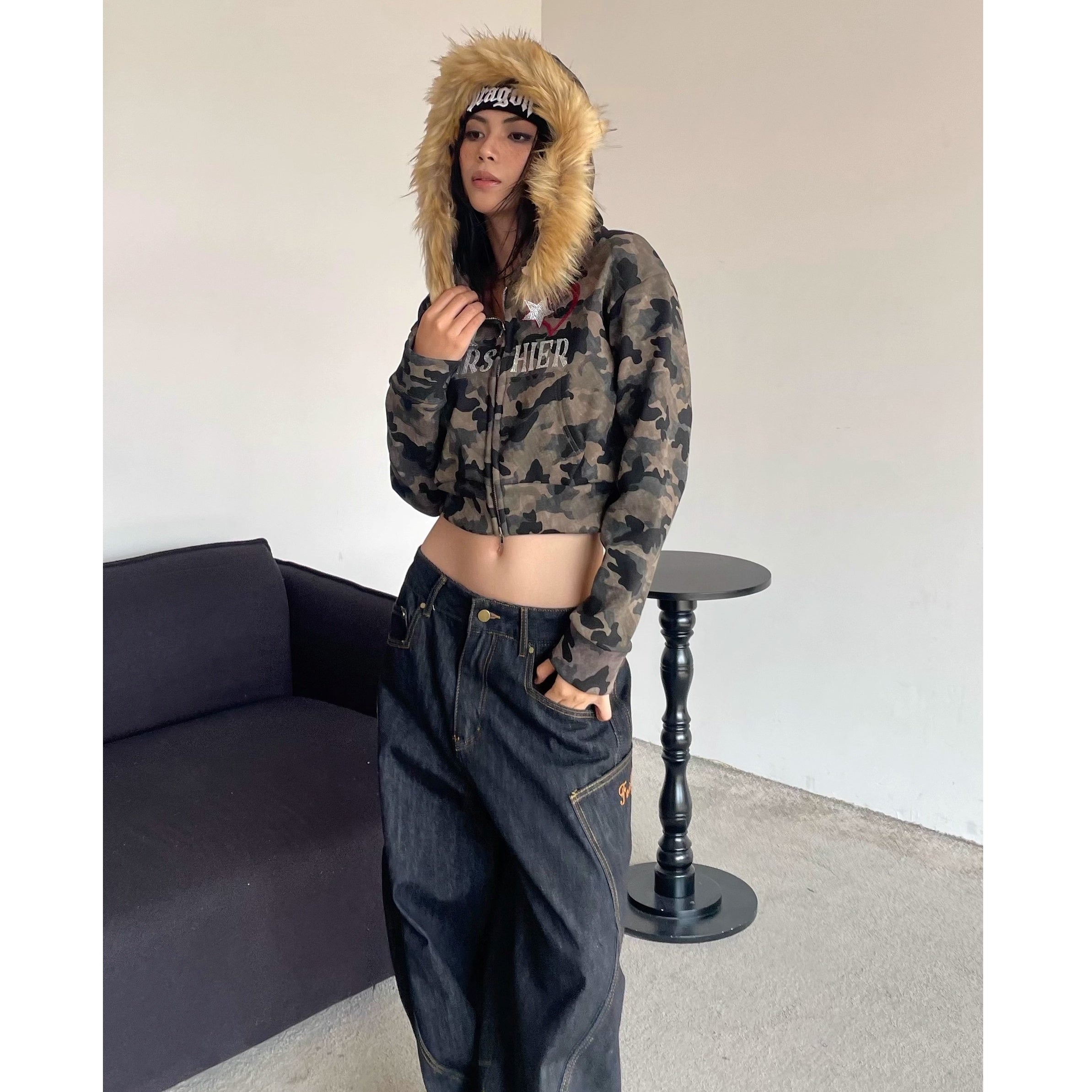 Fur Collar Camouflage Rhinestone Cropped Hoodie Parka MW10302