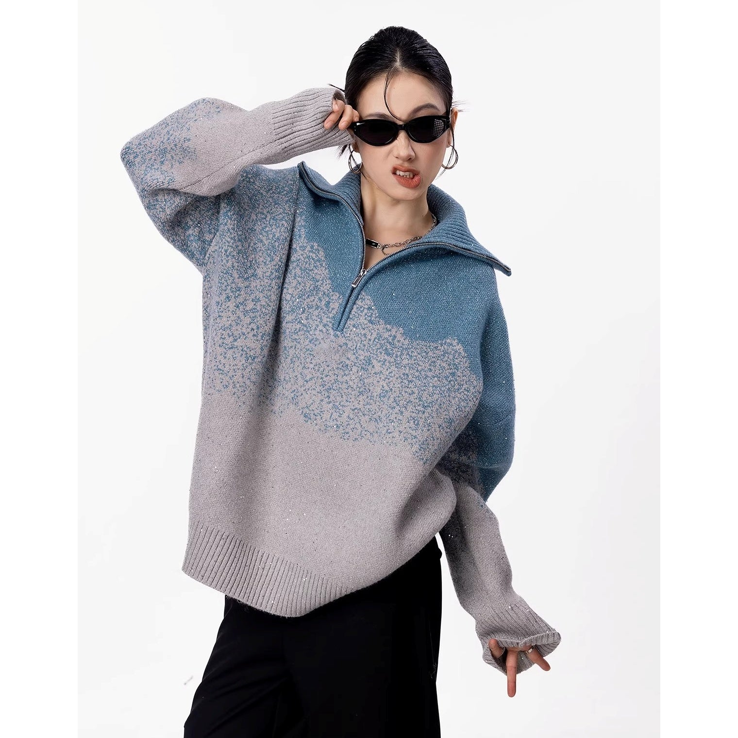 Gradient High-Neck Loose Sweater IC9115