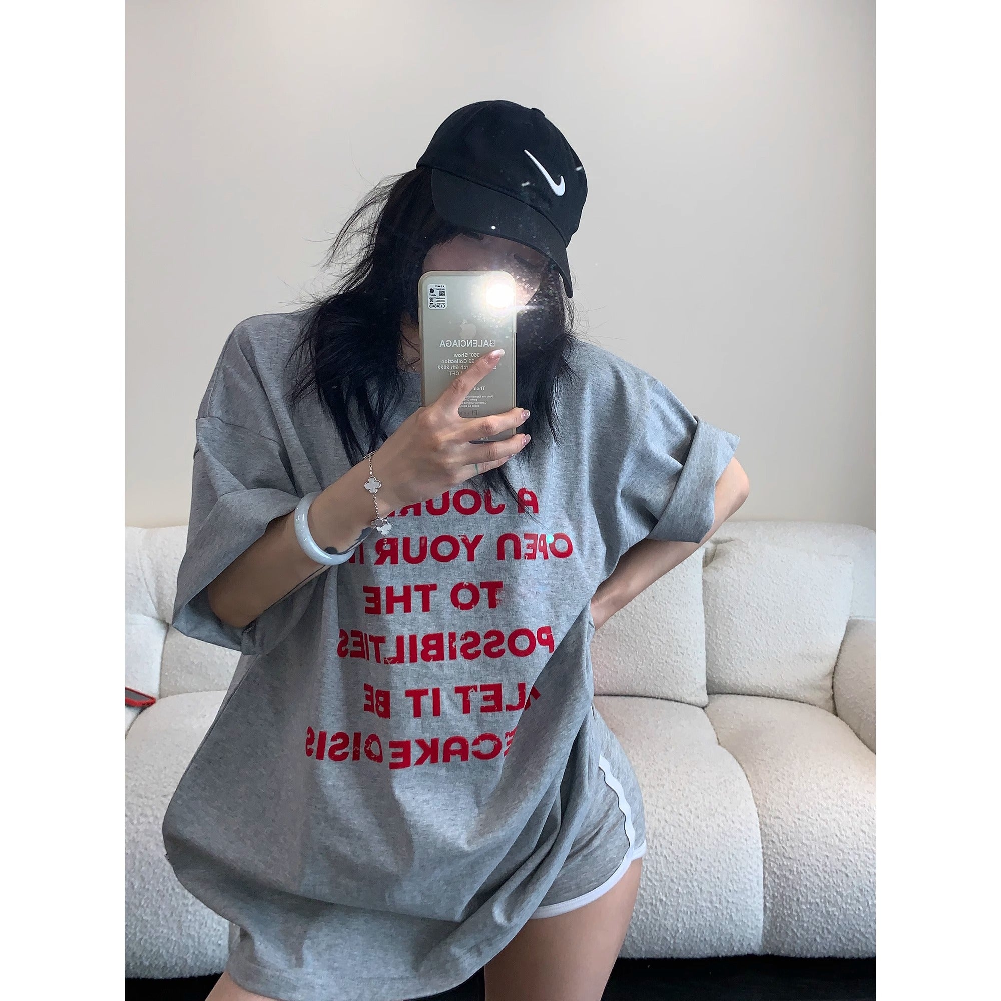 Flocking Red Letter Print T-Shirt MW10174